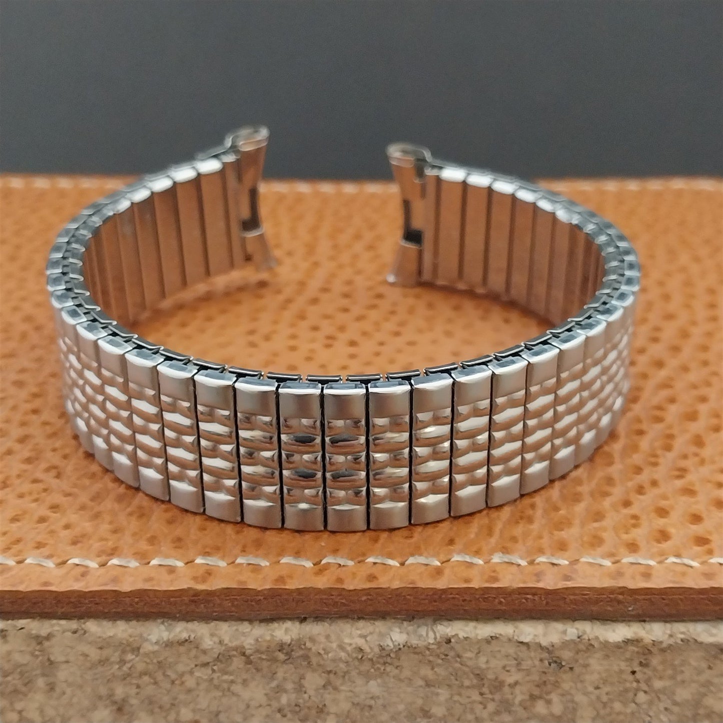 Vintage 19mm 18mm 1968 Long Stainless Steel Rice Beads Speidel Unused Watch Band