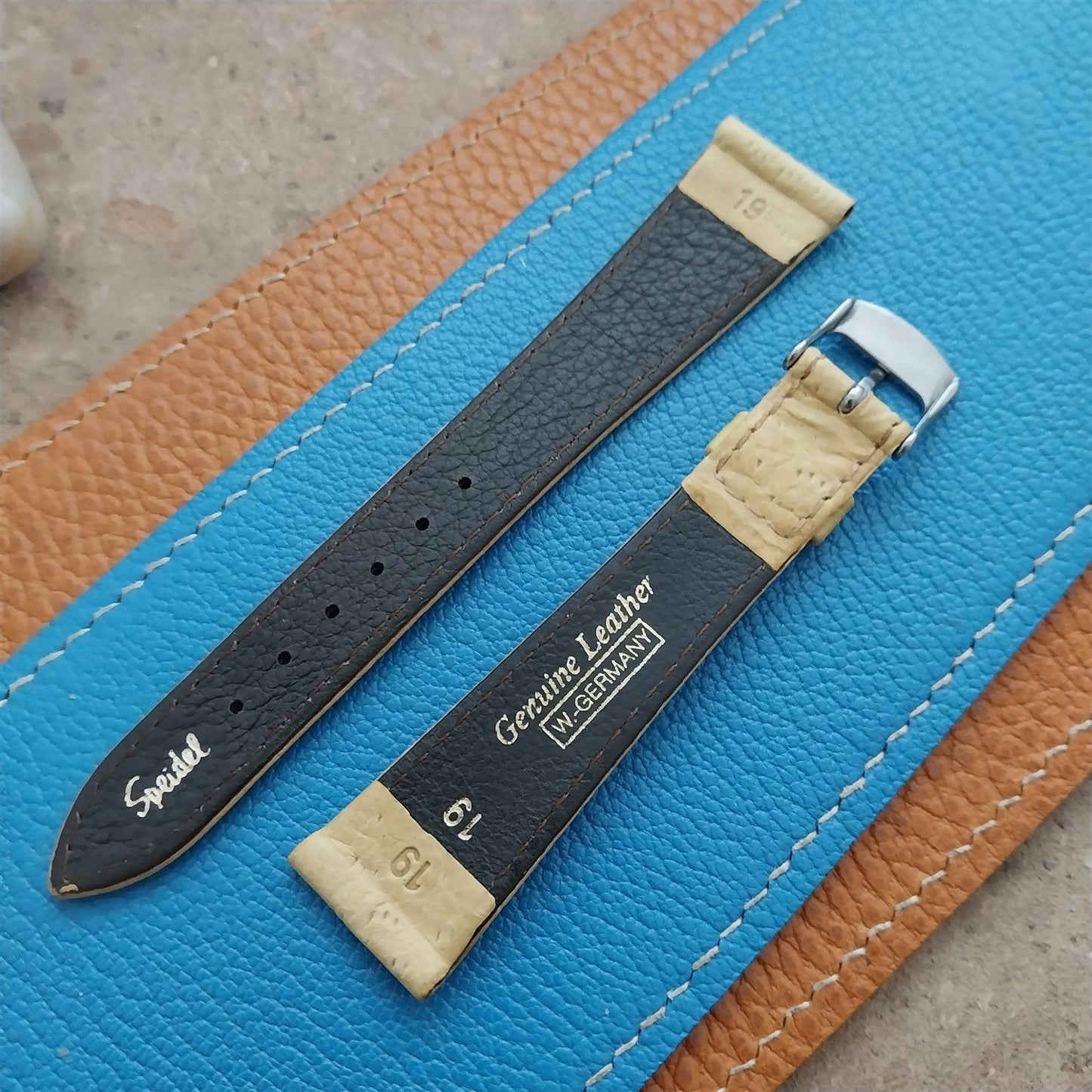 19mm Vintage Speidel German Boar Grain Classic Tapered 19/14 Unused Watch Band