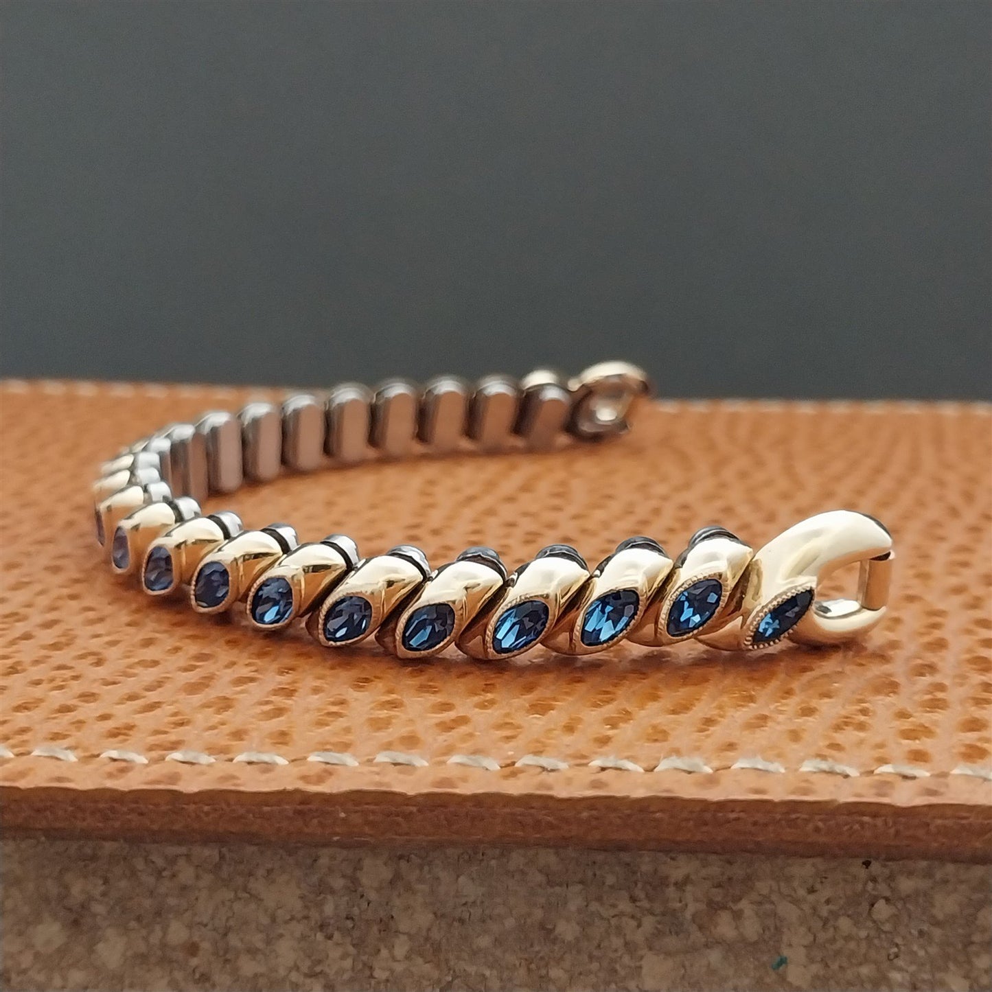 Ladies Bretton Gold-Filled Rhinestone Art Deco 1940s Vintage Cocktail Watch Band