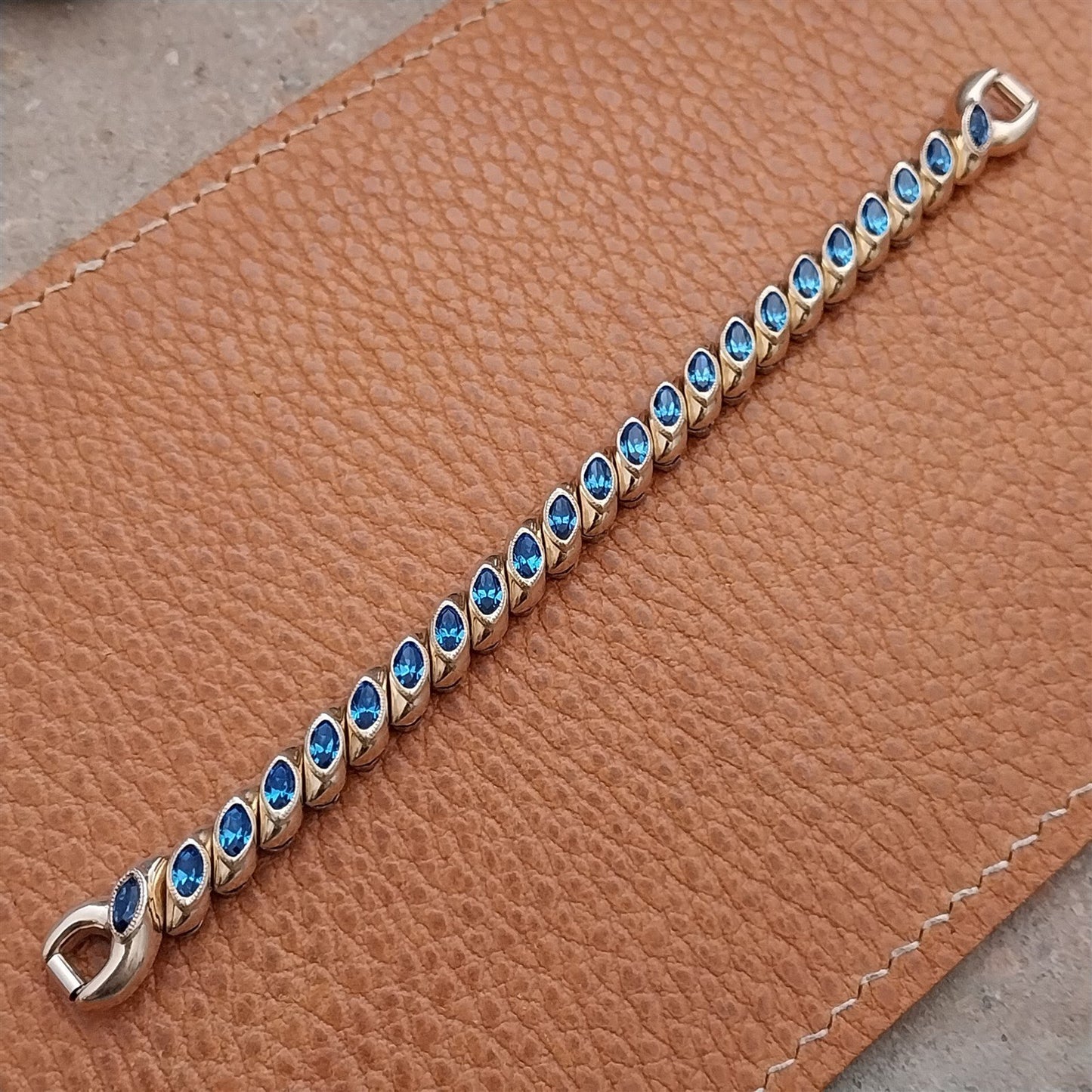 Ladies Bretton Gold-Filled Rhinestone Art Deco 1940s Vintage Cocktail Watch Band