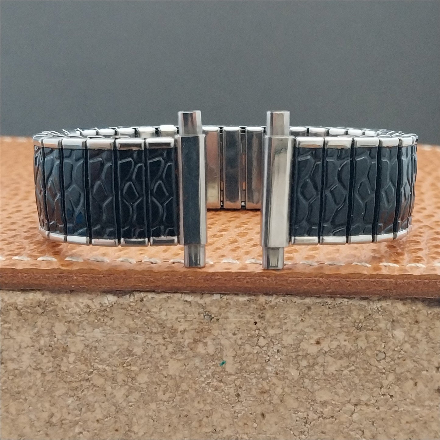 Vintage 16mm 18mm 20mm Stainless Steel & Black Classic Stretch Unused Watch Band