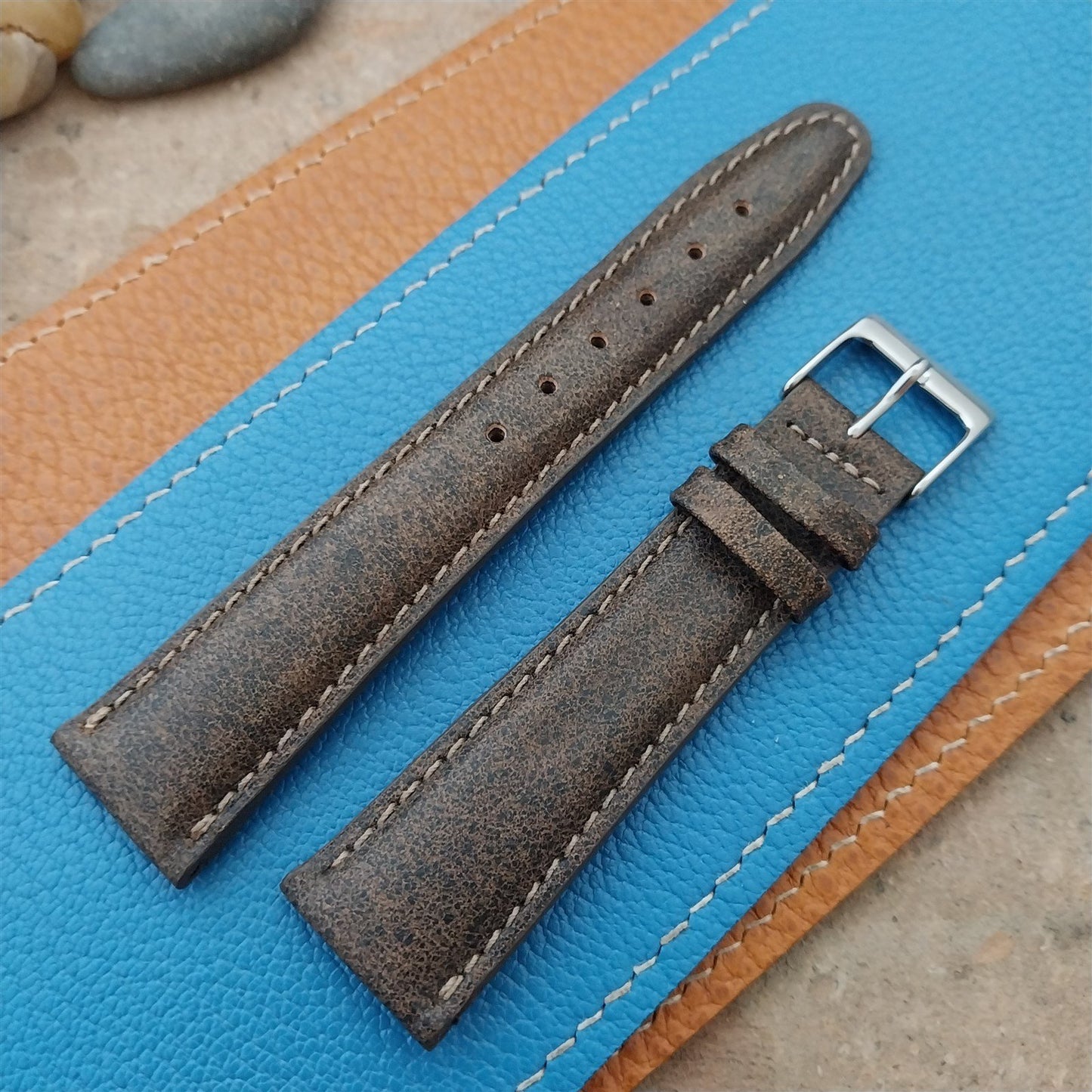 20mm Hadley Roma Rustic Brown Leather Unused Tapered 20/16 Watch Strap