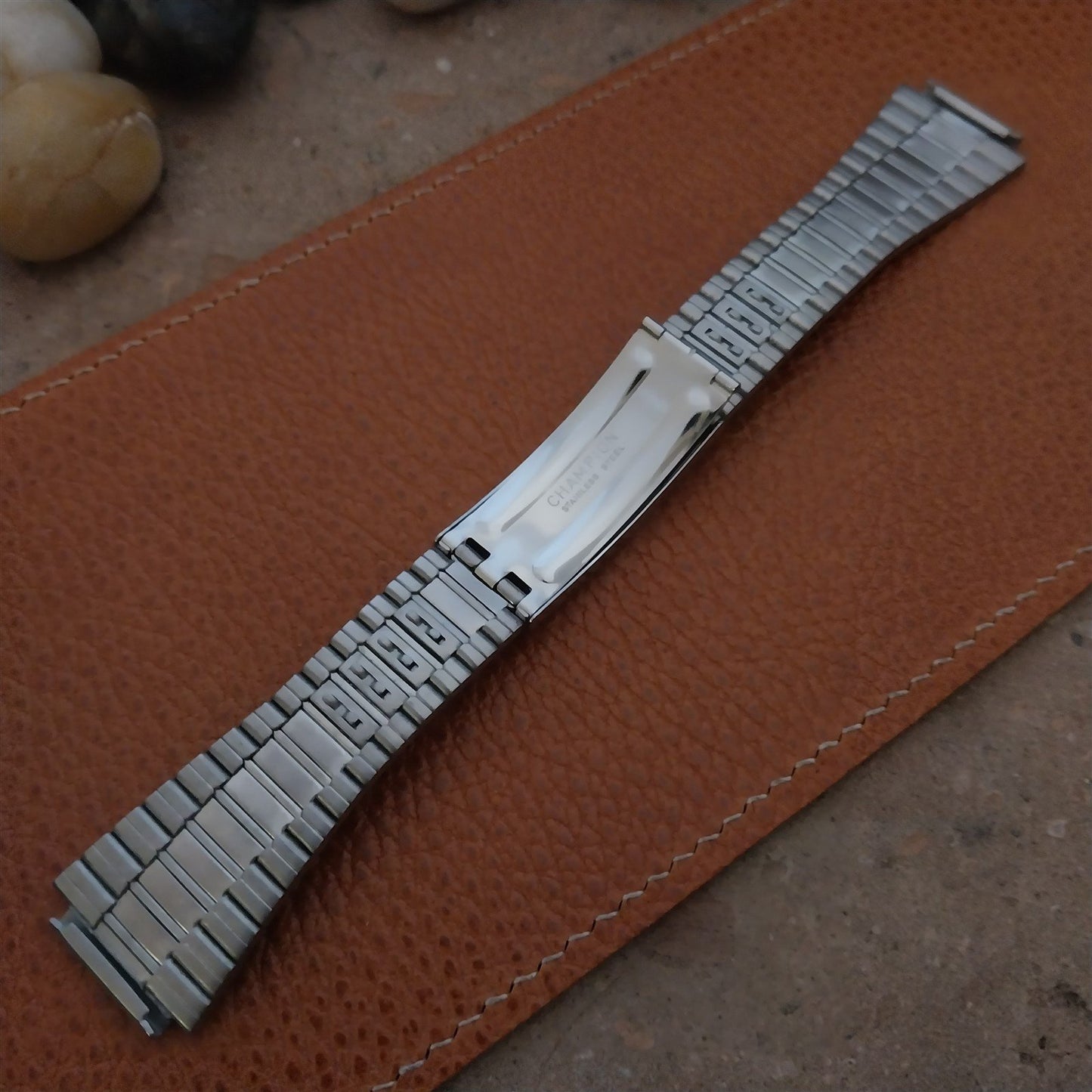 Vintage 18mm Flared Stainless Steel JB Champion Unused 1970s Classic Watch Band