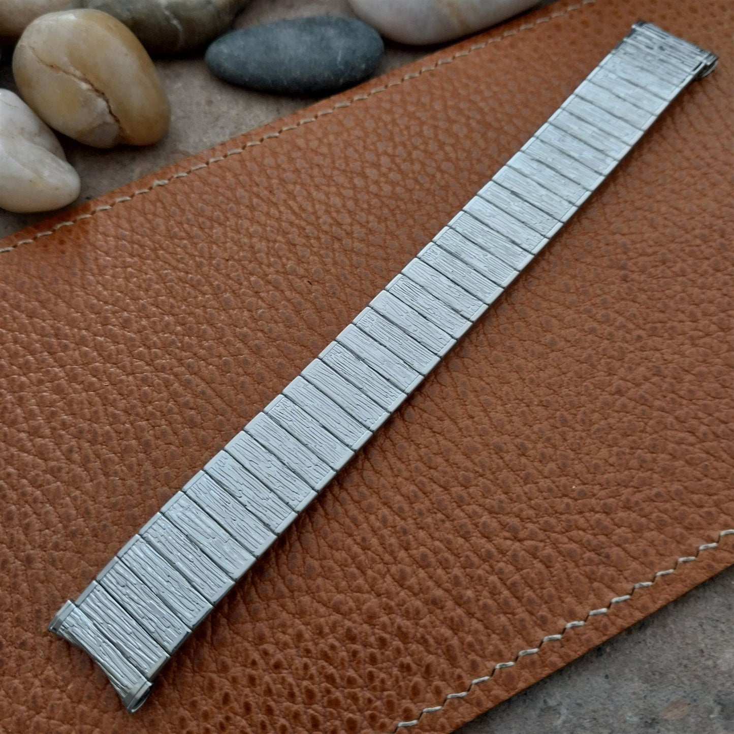 17.2mm 1960s Vintage Stainless Steel Uniflex Slim Expansion Unused Watch Band
