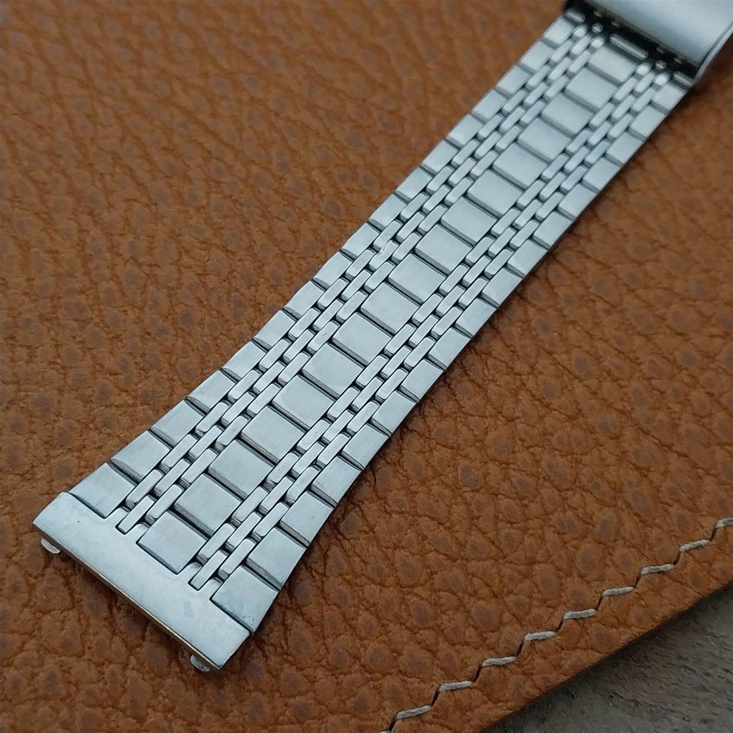 Vintage Special Fit 2-Piece Stainless Steel 19mm nos Unused Classic Watch Band