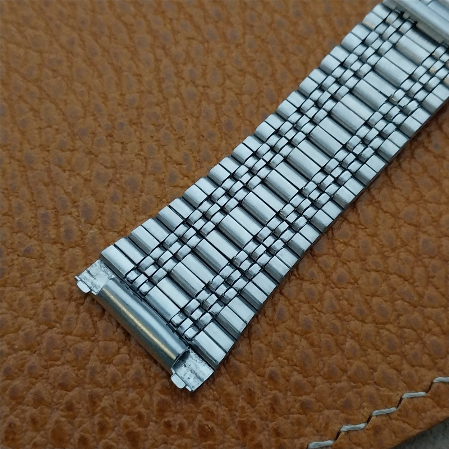 Vintage Special Fit 2-Piece Stainless Steel 19mm nos Unused Classic Watch Band