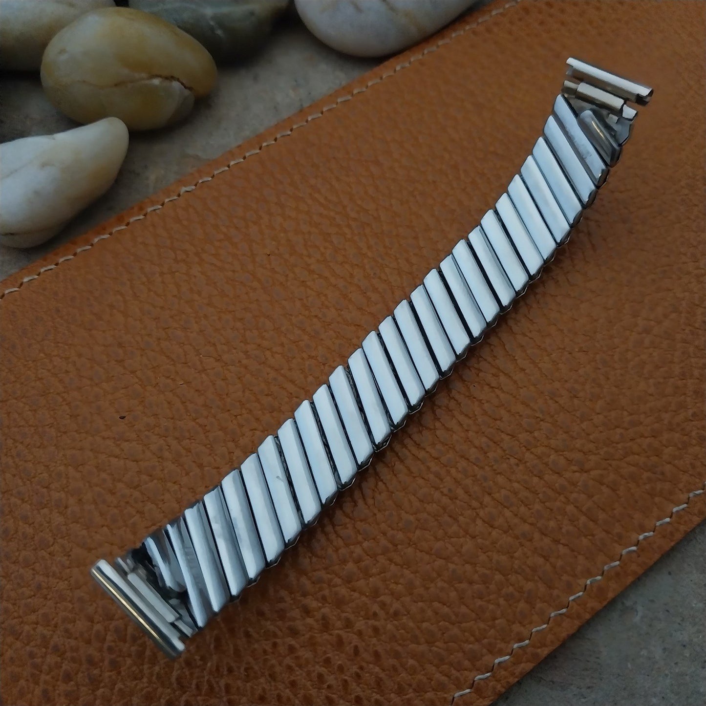 Vintage 5/8" Bulova White Gold-Filled Unused 1950s Classic Stretch Watch Band