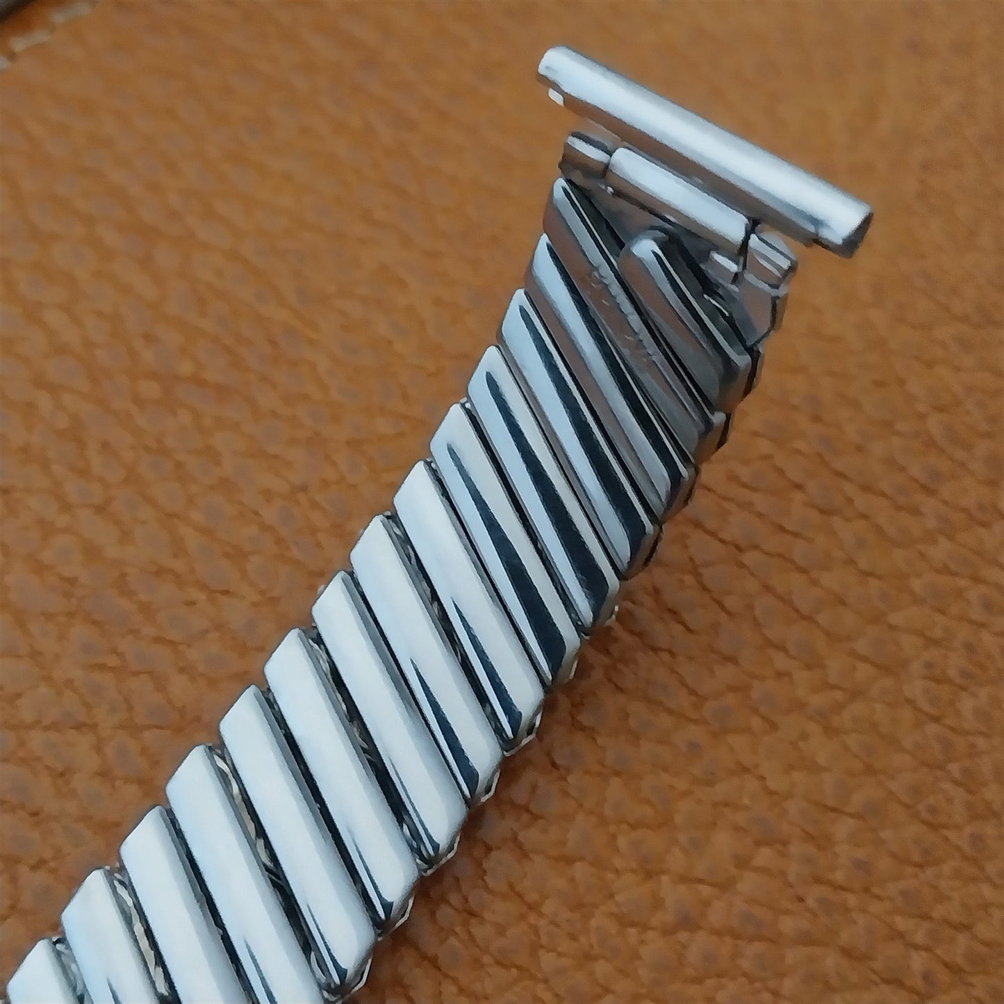 Vintage 19mm 16mm Bulova White Gold-Fill Unused 1950s Classic Stretch Watch Band