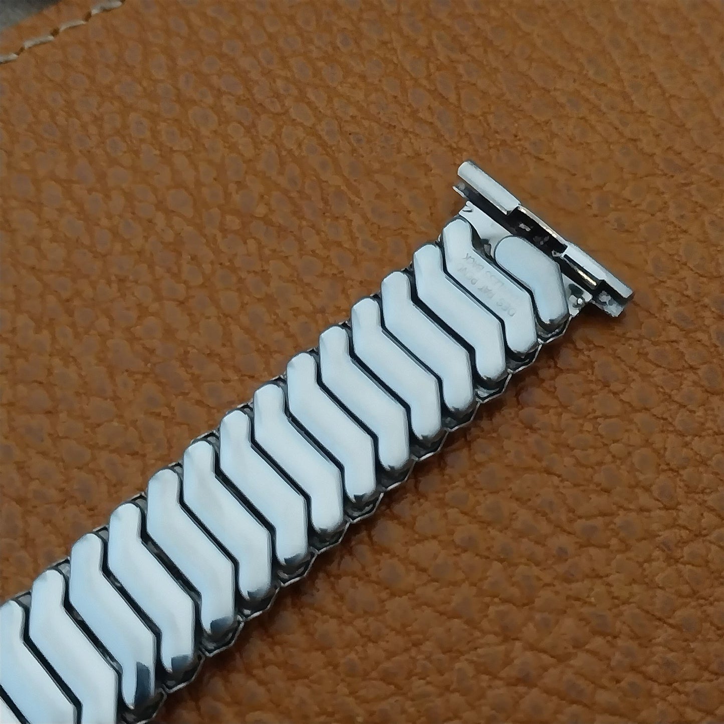 Vintage 19mm 16mm Bulova White Gold-Fill Unused 1950s Classic Stretch Watch Band