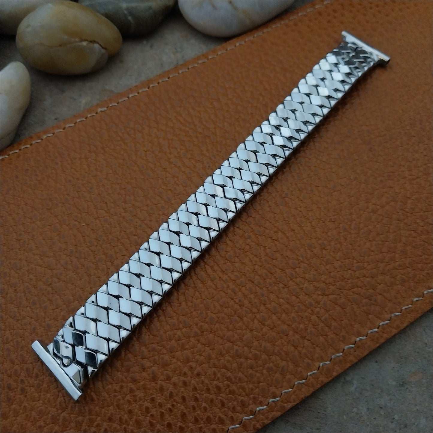 Vintage 19mm 15mm Bulova White Gold-Fill Unused 1951 Classic Stretch Watch Band