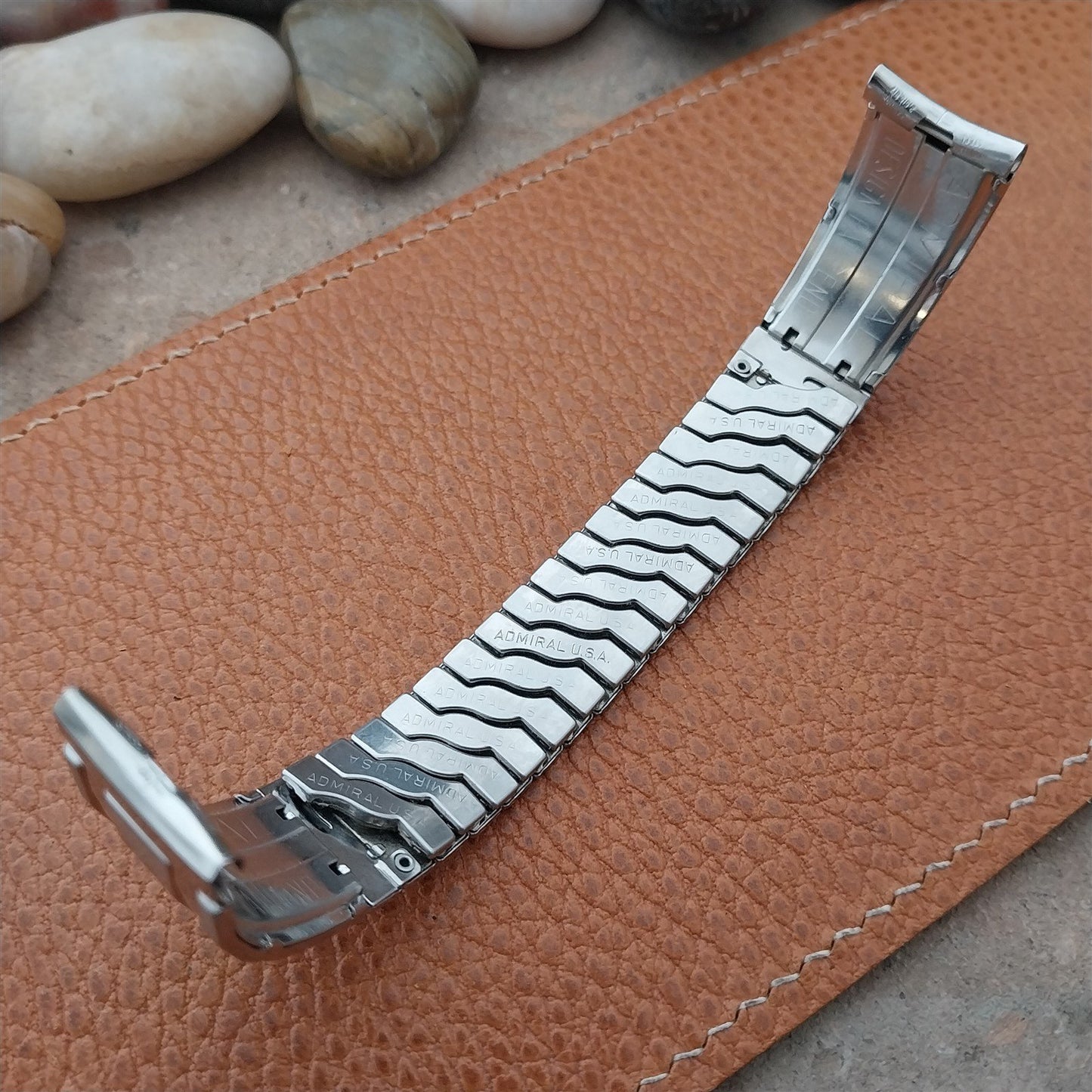 The Correct Original 1950s Waltham Skindiver Admiral Stainless Steel Watch Band