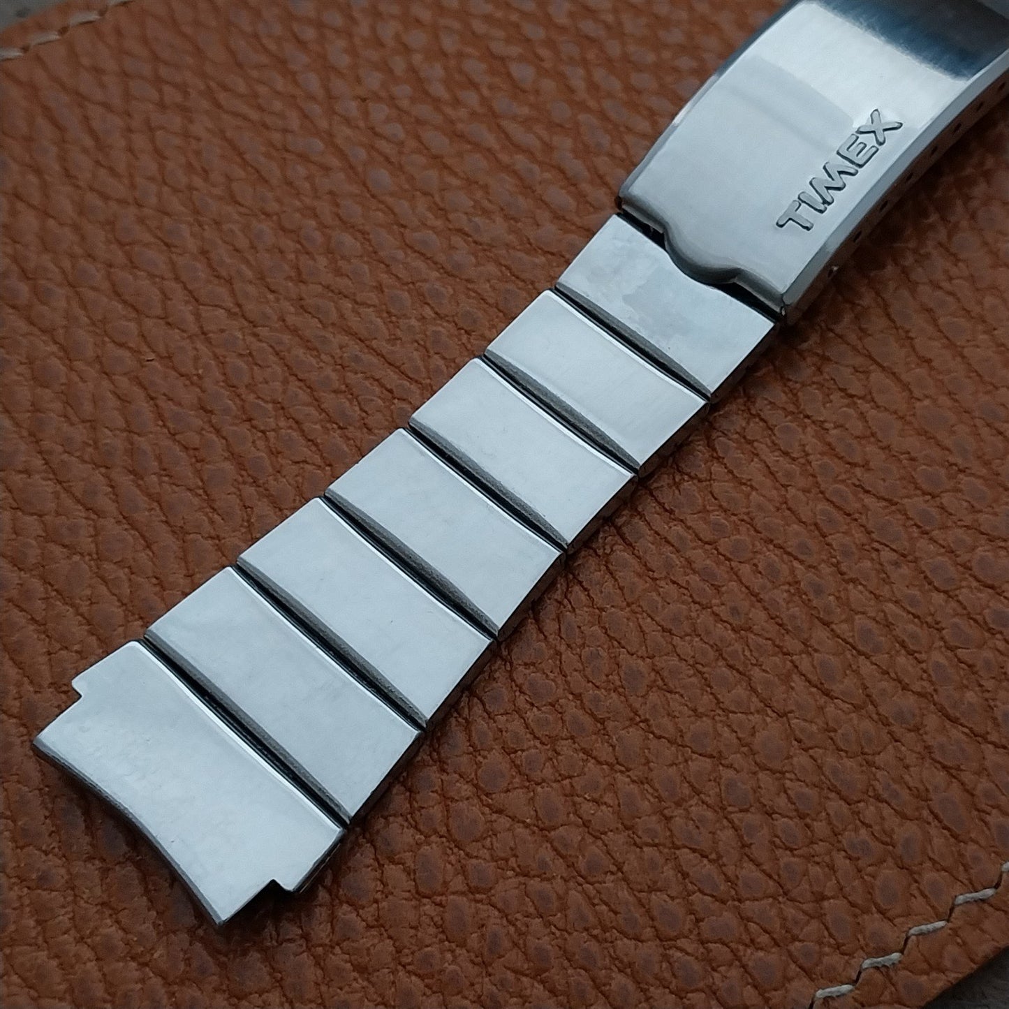 1970s Vintage Timex Stainless Steel 19mm Unused Classic Watch Band