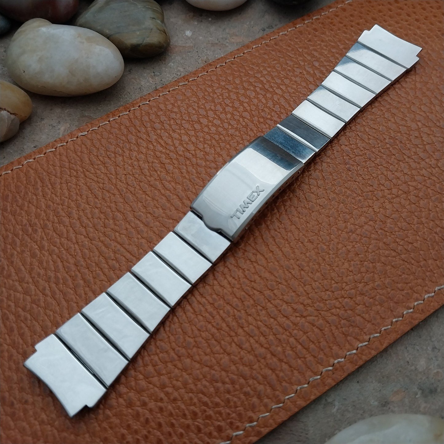 1970s Vintage Timex Stainless Steel 19mm Unused Classic Watch Band