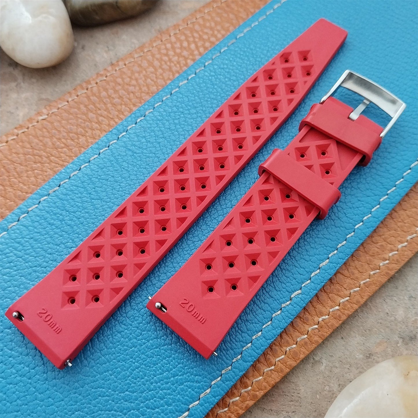 20mm FKM Rubber Red Classic Divers Watch Strap & Quick Release Spring Bars