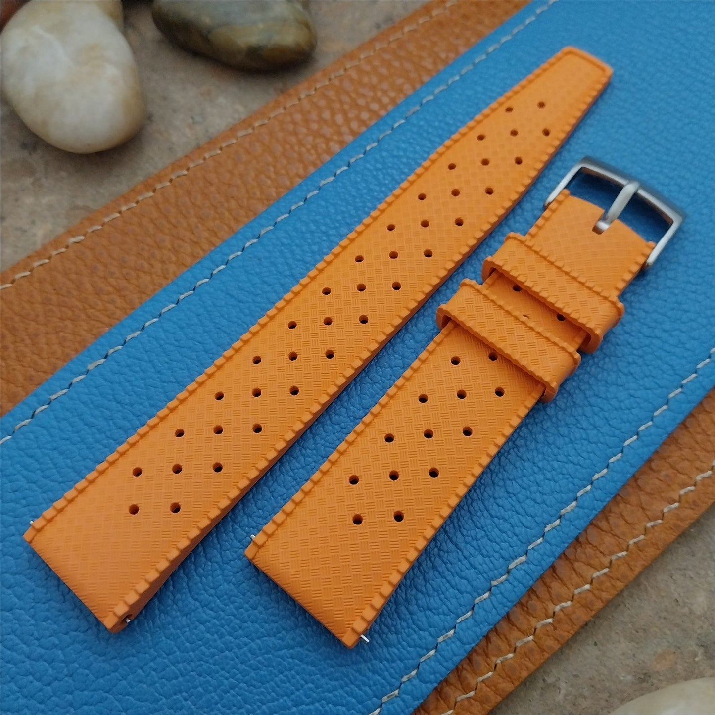 20mm FKM Rubber Orange Classic Divers Watch Strap & Quick Release Spring Bars