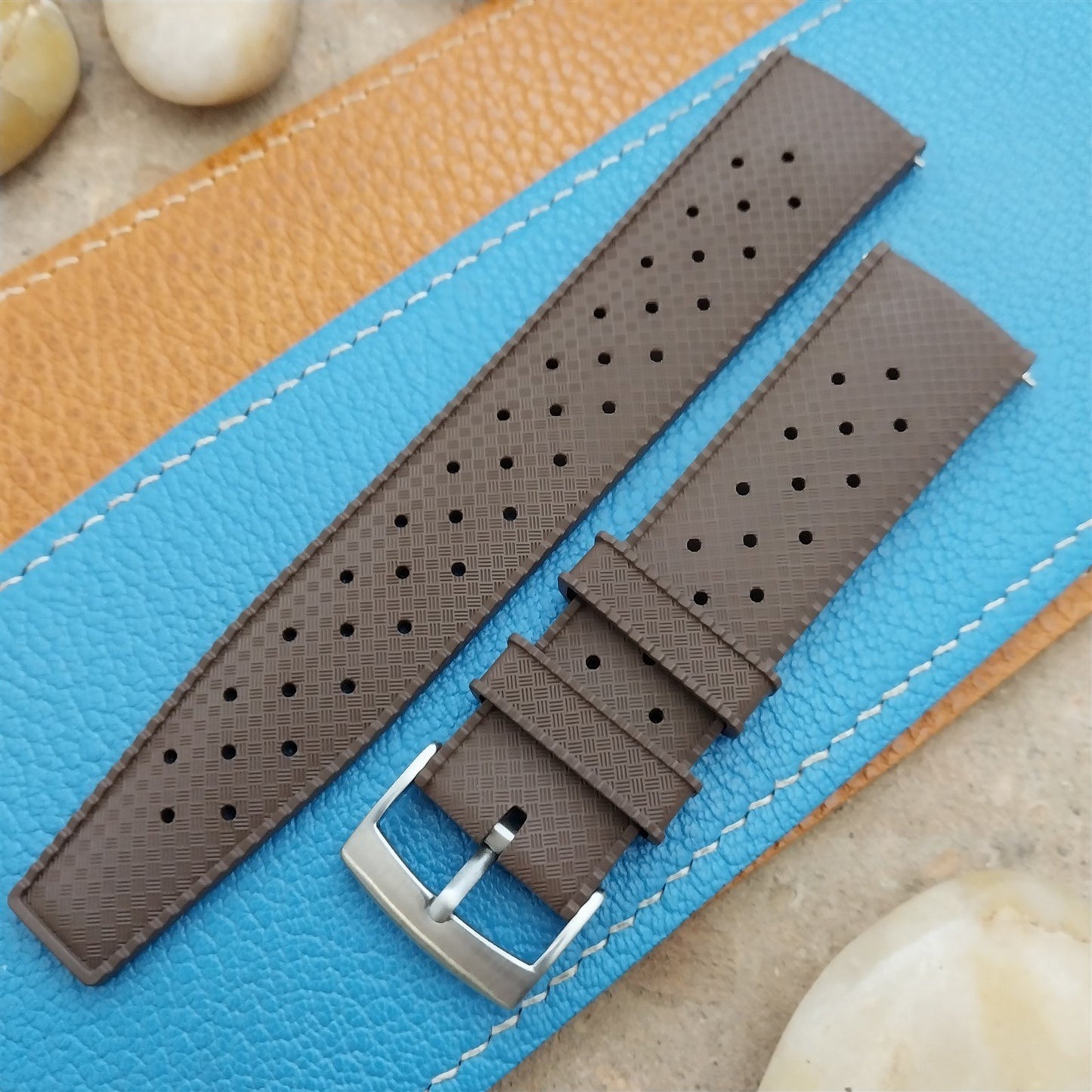 22mm FKM Tropical Brown Tapered Divers Watch Strap & Quick Release Spring Bars