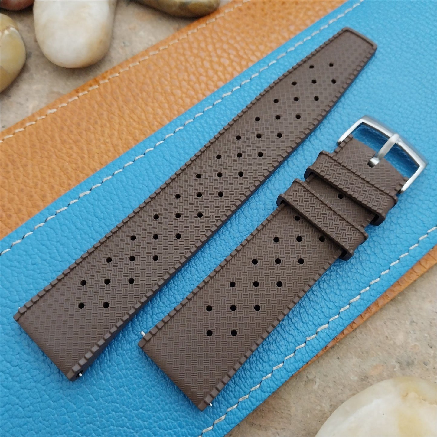 22mm FKM Tropical Brown Tapered Divers Watch Strap & Quick Release Spring Bars