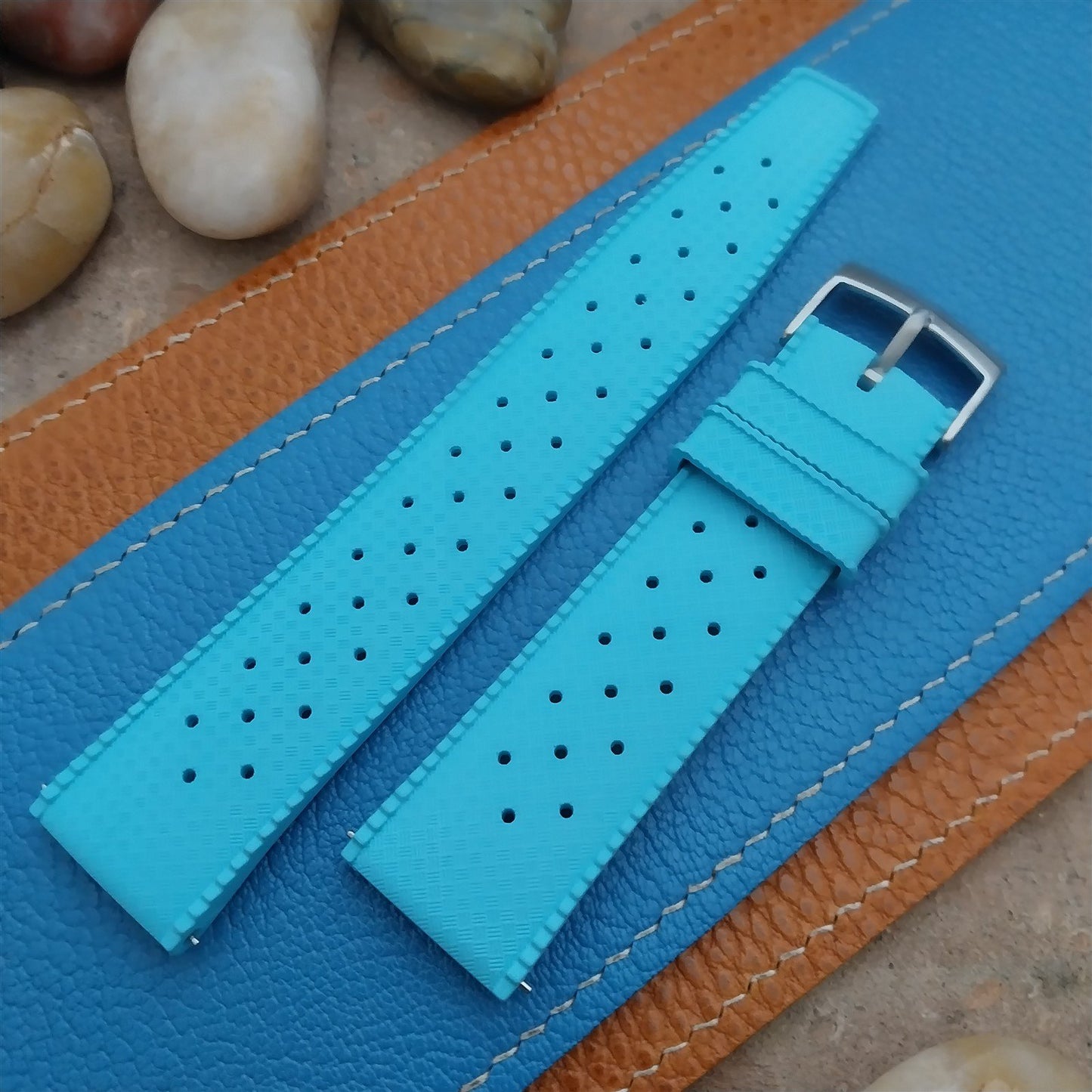 22mm FKM Tropical Sky Blue Tapered Divers Watch Strap& Quick Release Spring Bars