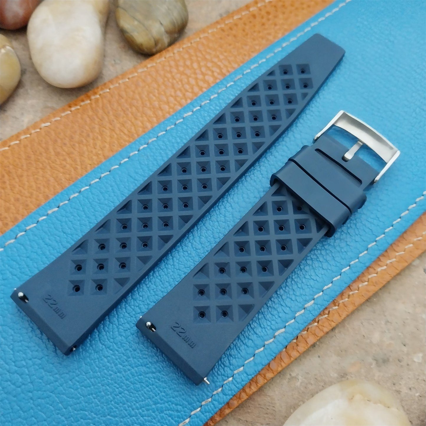 22mm FKM Tropical Blue Tapered Divers Watch Strap & Quick Release Spring Bars