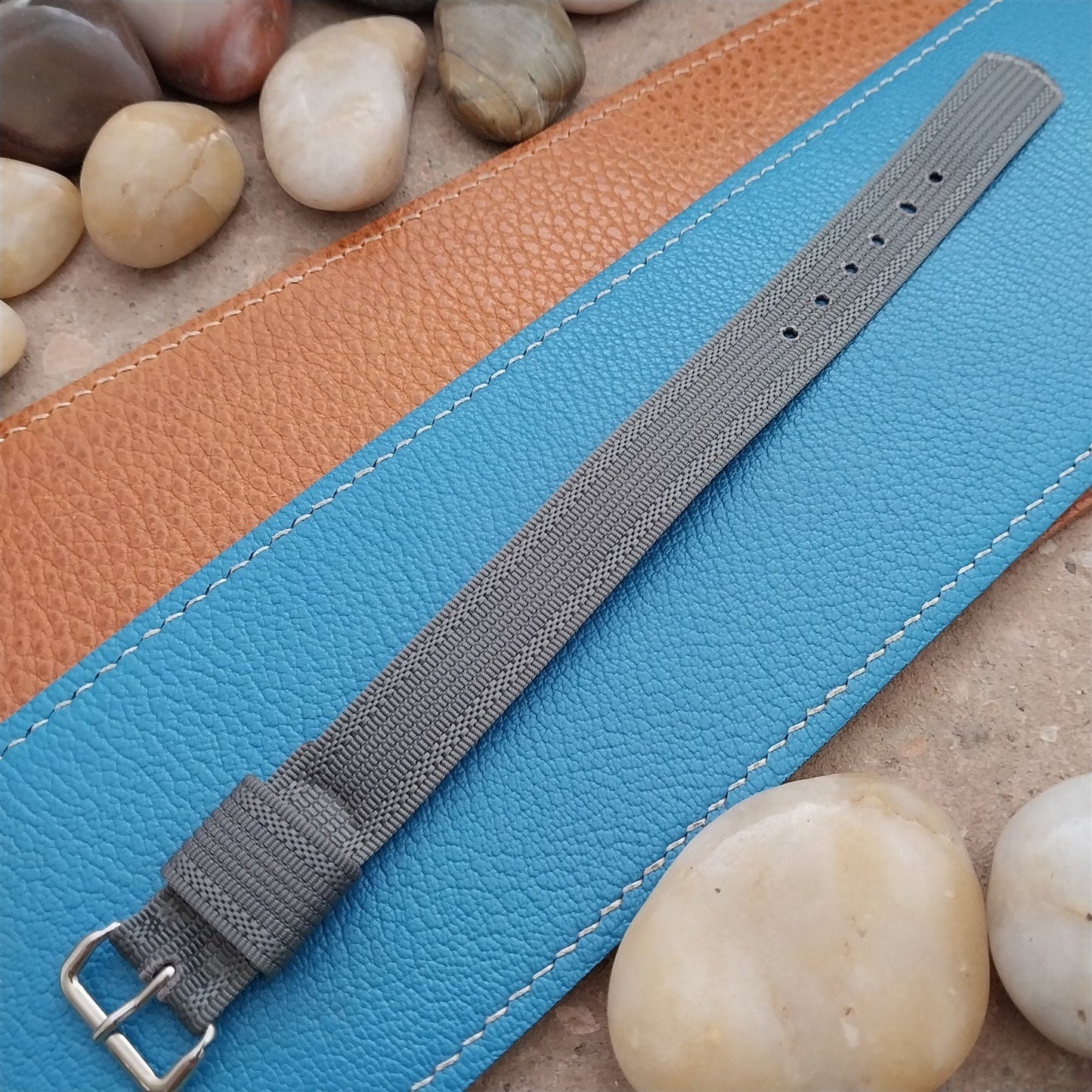 Vintage 16mm Gray Ribbed Nylon Single-Pass Short NOS Classic 1950s Watch Strap