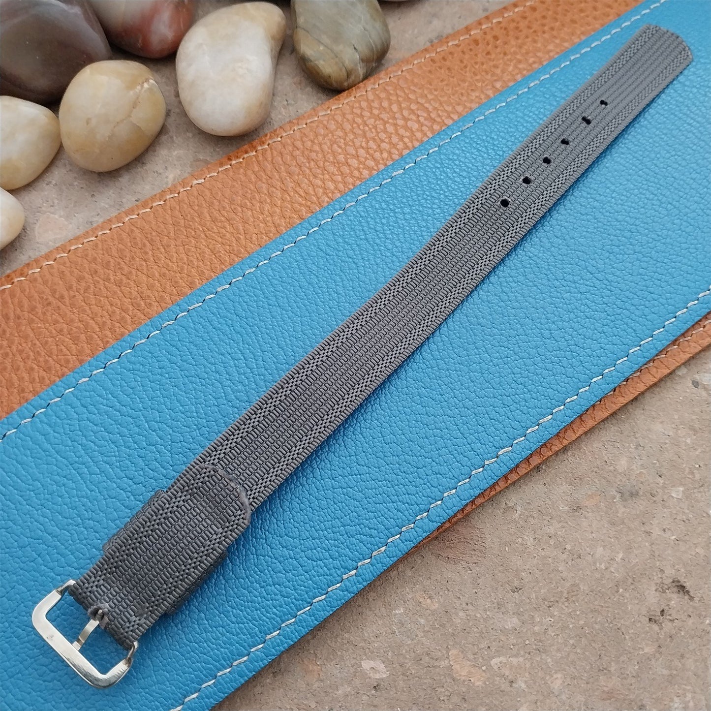 Vintage 16mm Gray Ribbed Nylon Single-Pass Short NOS Classic 1950s Watch Strap
