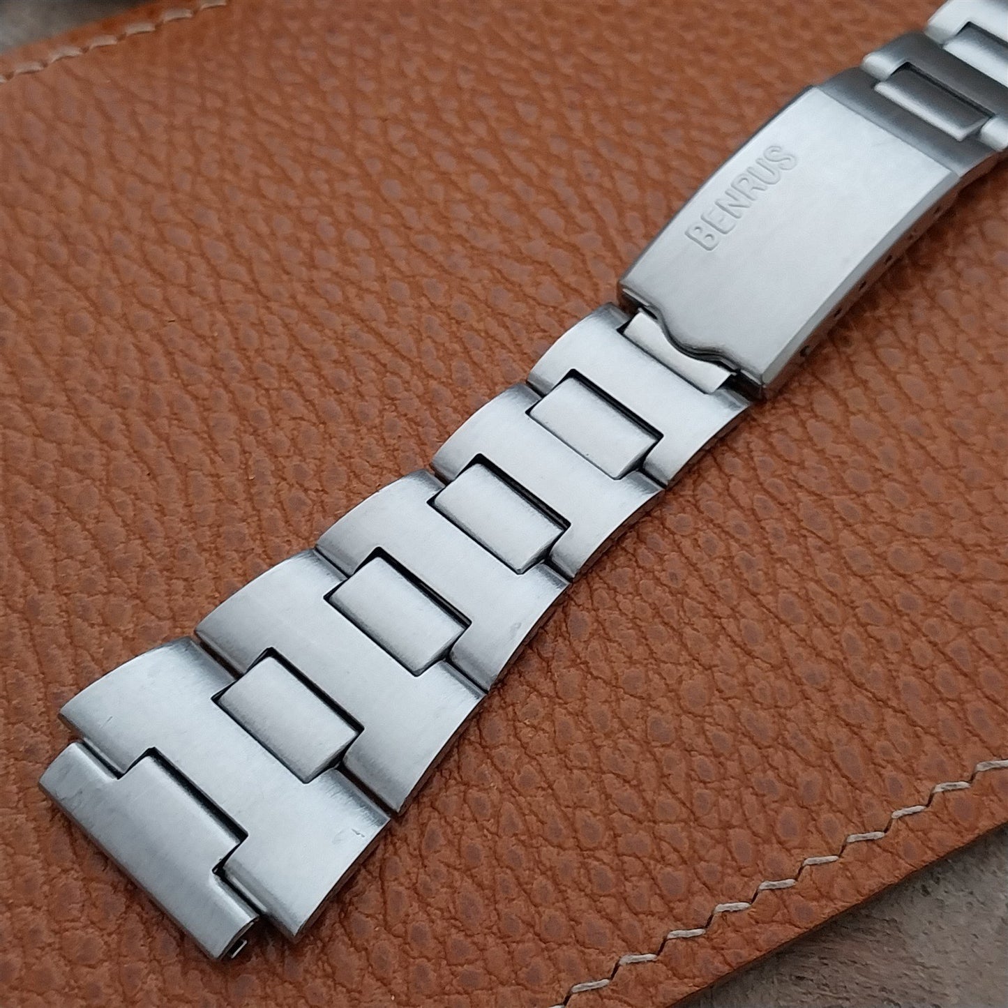 Vintage 19mm Benrus Stainless Steel Prospect Flared Classic 1970s Watch Band