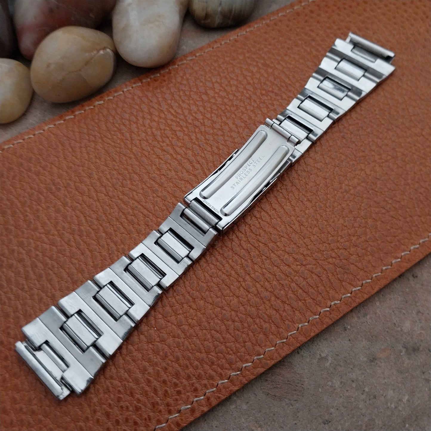 Vintage 19mm Benrus Stainless Steel Prospect Flared Classic 1970s Watch Band