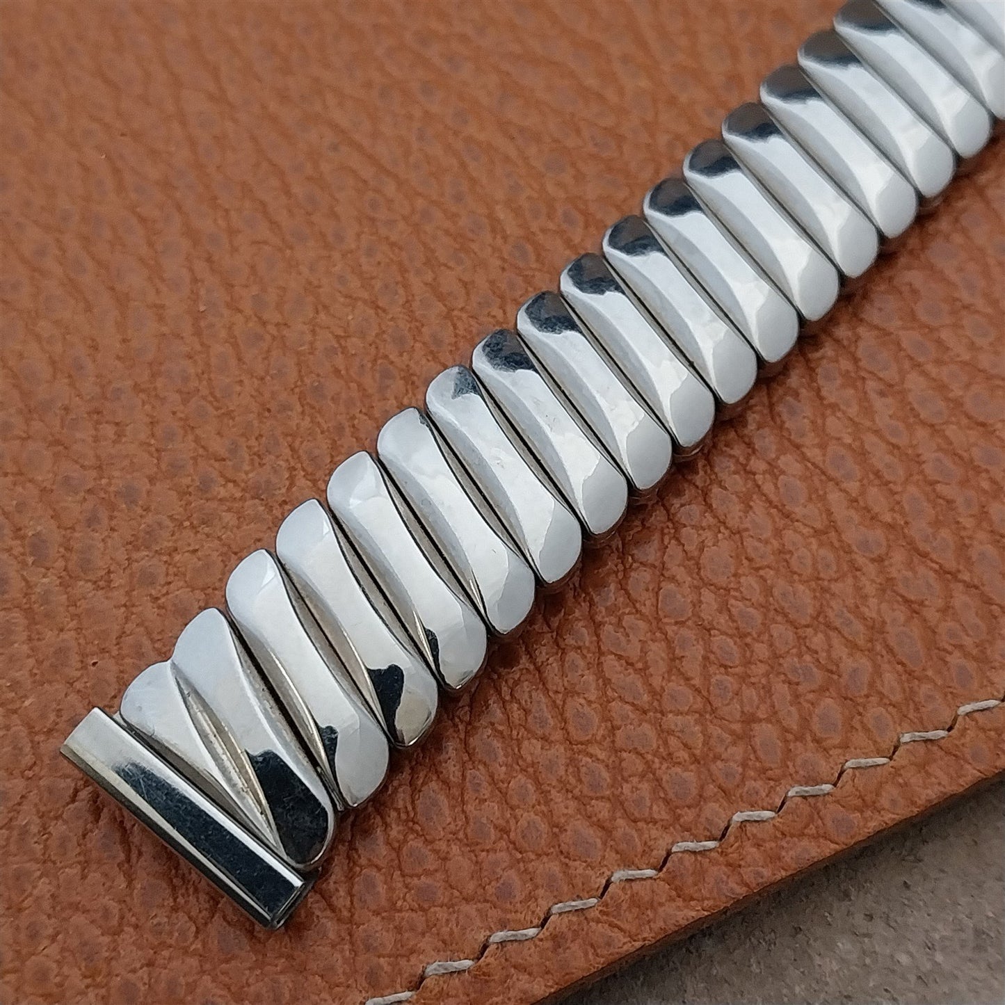 1950s Vintage Bellavance 5/8" Stainless Steel Long Classic Stretch Watch Band