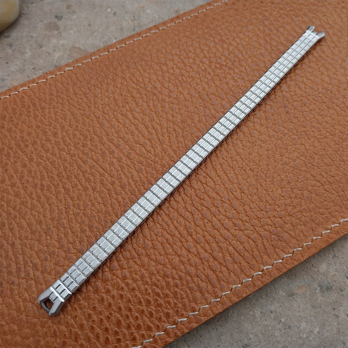 Vintage Speidel Ladies Classic Stretch Unused Stainless Cocktail Watch Band