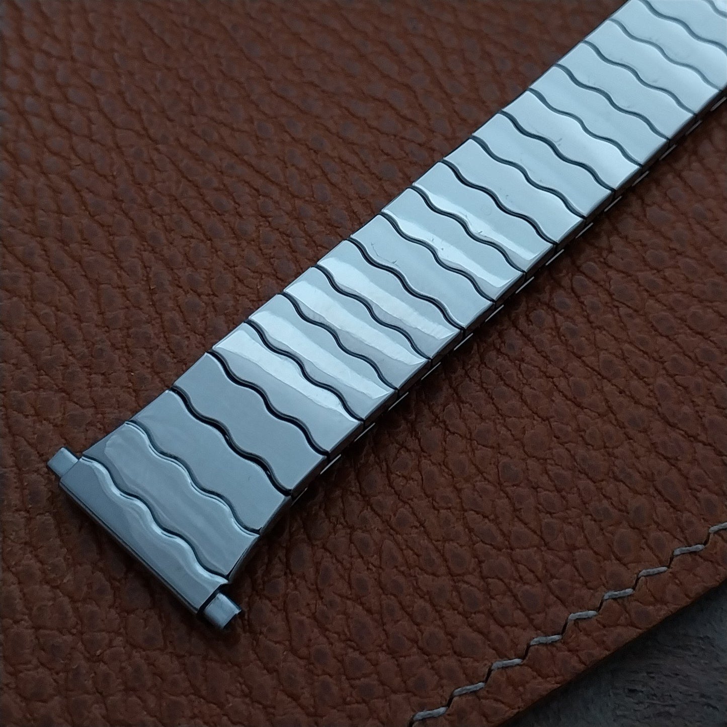 18mm 19mm 20mm 1970s Stainless Steel Unused Flared Vintage Watch Band Speidel