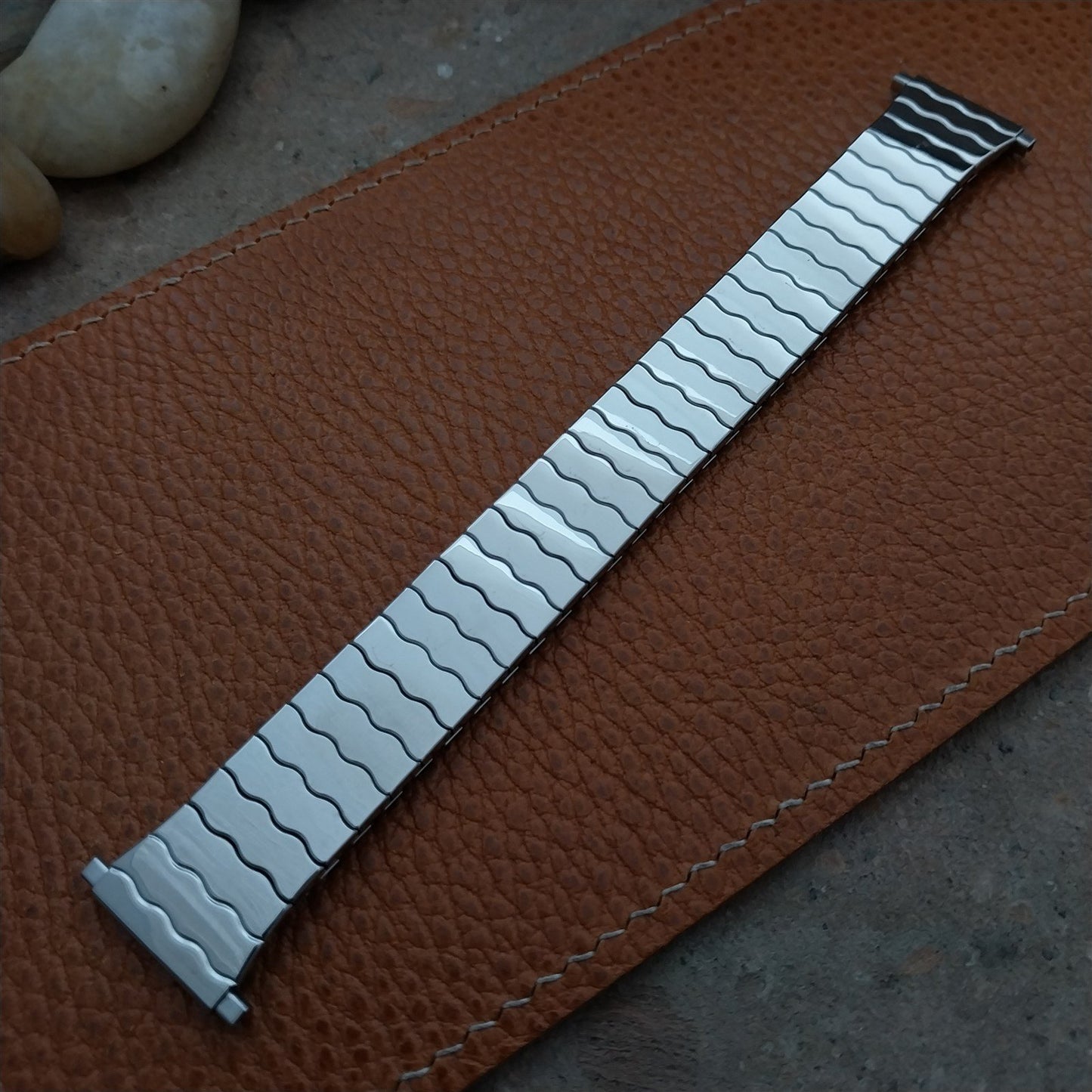 18mm 19mm 20mm 1970s Stainless Steel Unused Flared Vintage Watch Band Speidel