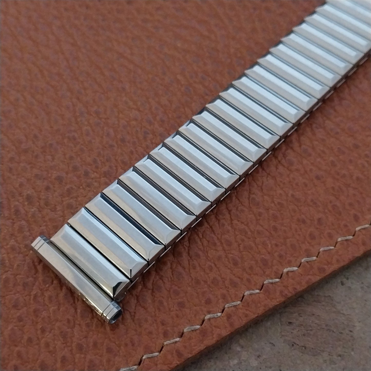 19mm 18mm 17mm 1967 Speidel Twistoflex Fullback Stainless NOS Vintage Watch Band