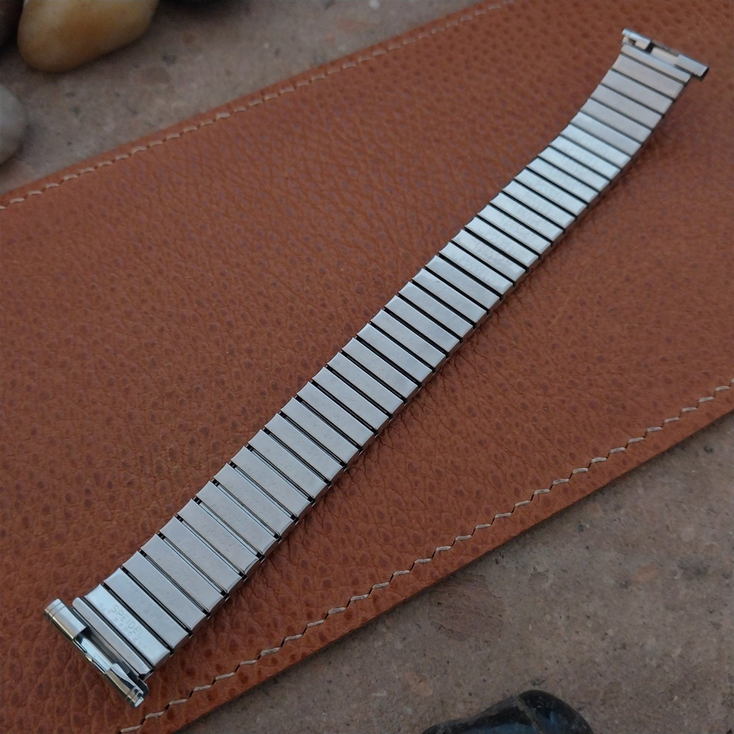 19mm 18mm 17mm 1967 Speidel Twistoflex Fullback Stainless NOS Vintage Watch Band