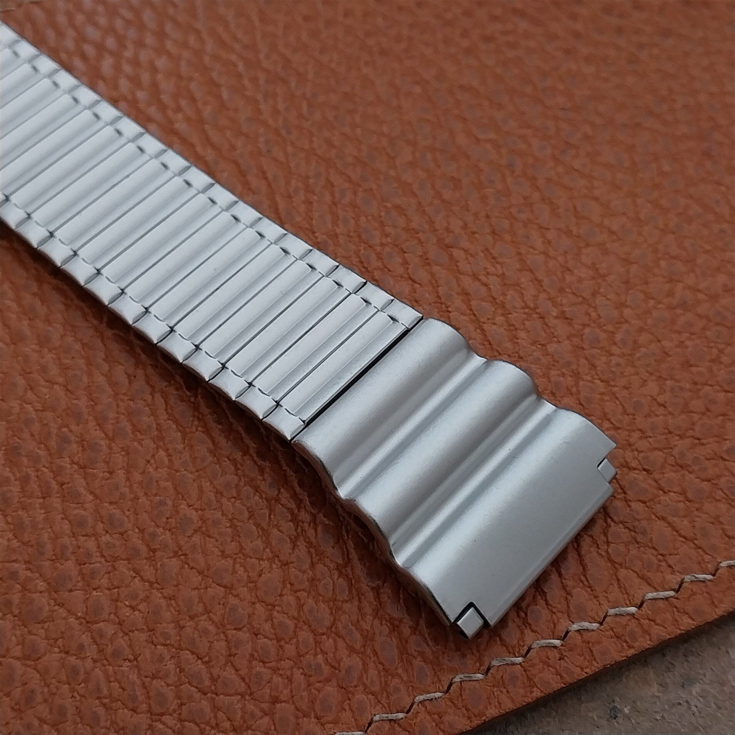 Vintage Speidel 18mm 20mm Silver Sport Metal Classic Stretch Unused Watch Band