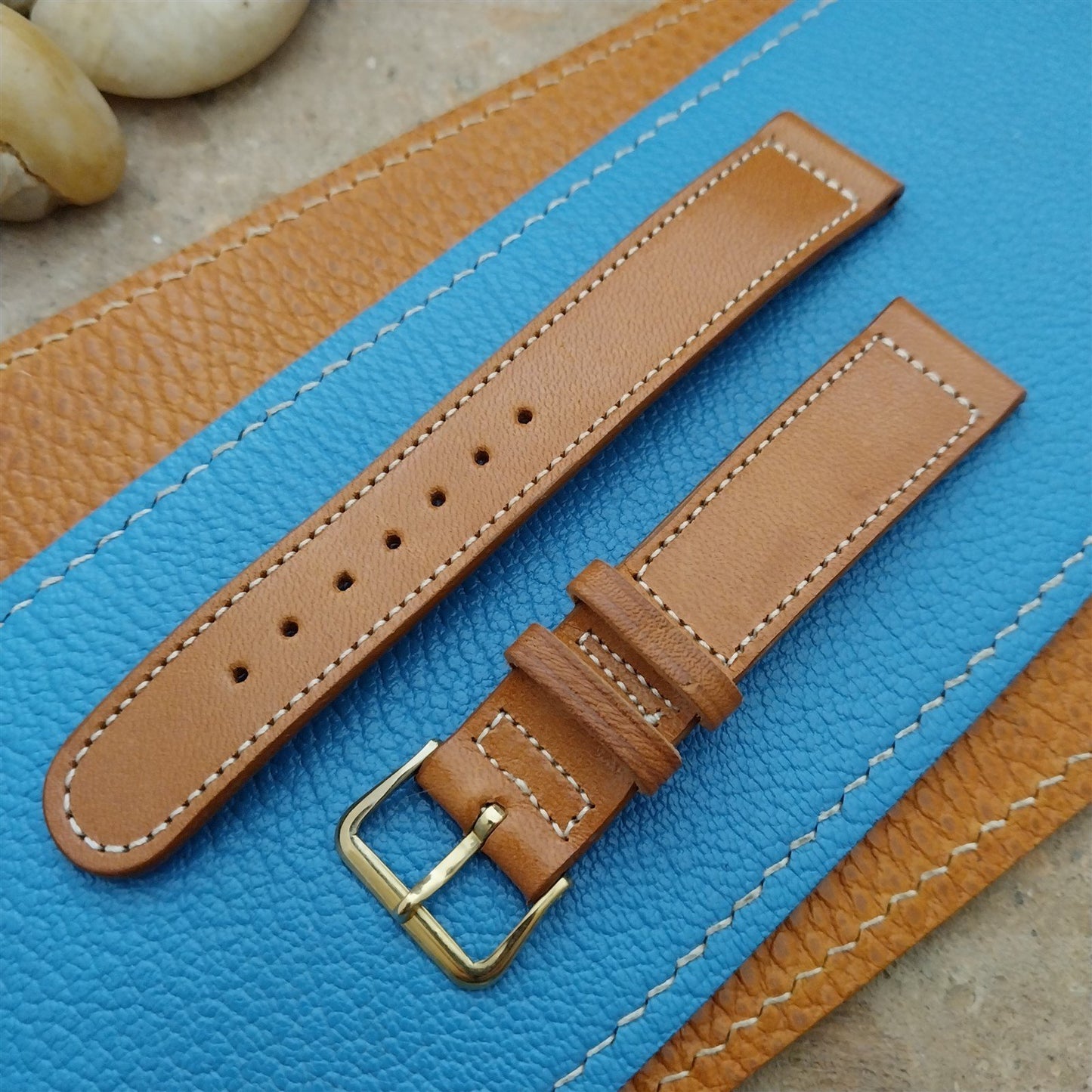 Vintage Elgin Saddle Leather 17.3mm Unused NOS Watch Strap & Gold Logo Buckle