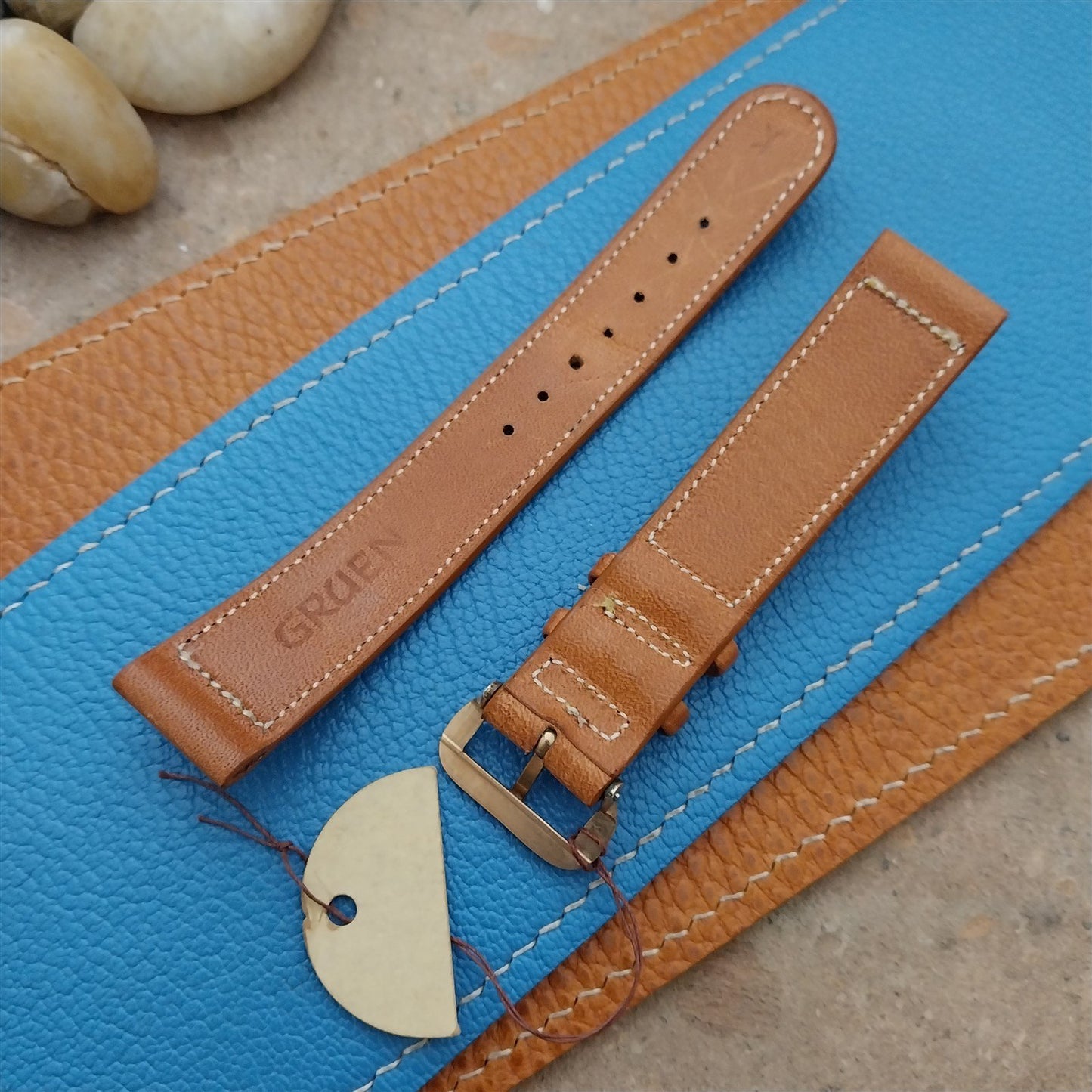 Classic 1950s 17.4mm Gruen Saddle Leather Unused nos Vintage Watch Strap