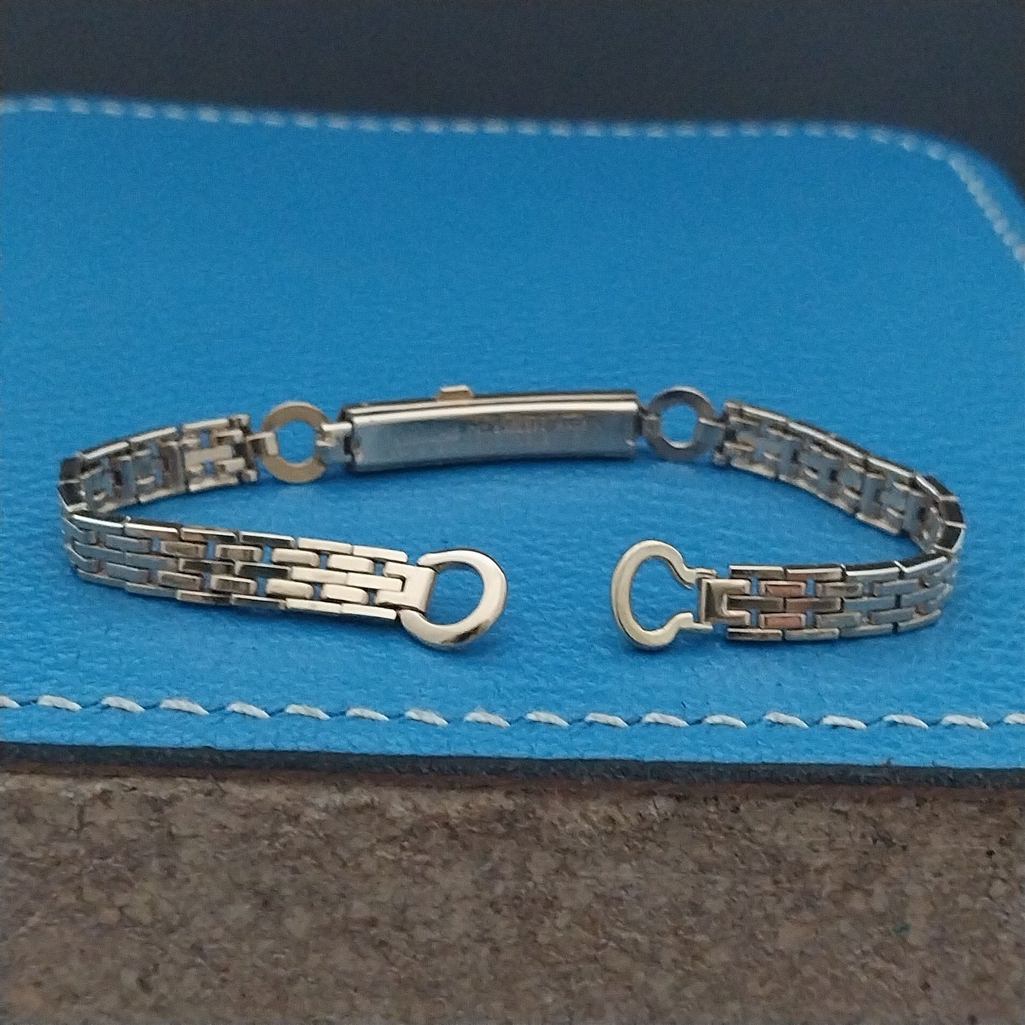 1950s Vintage Kestenmade Gold-Filled Ladies Unused Classic Cocktail Watch Band