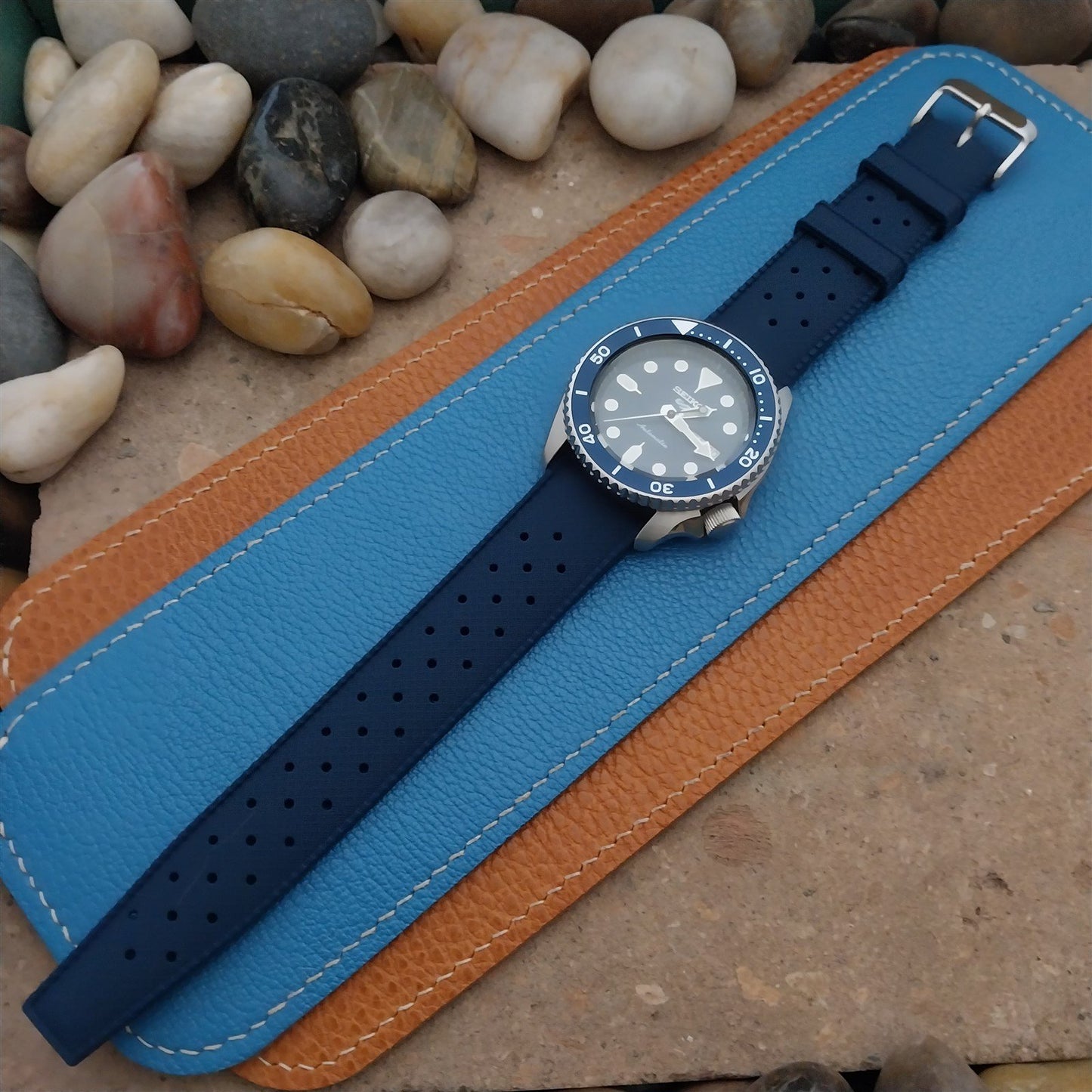 22mm FKM Tropical Blue Tapered Divers Watch Strap & Quick Release Spring Bars