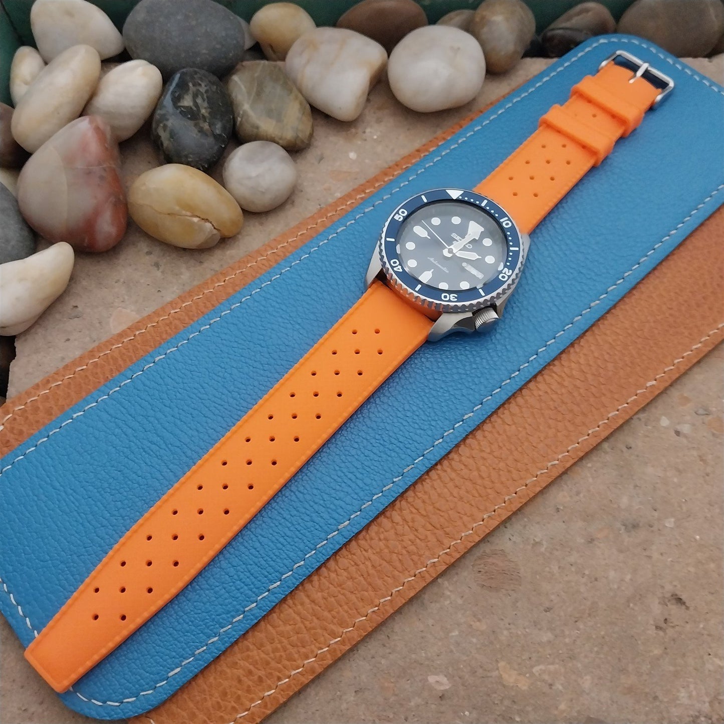 22mm FKM Tropical Orange Tapered Divers Watch Strap & Quick Release Spring Bars