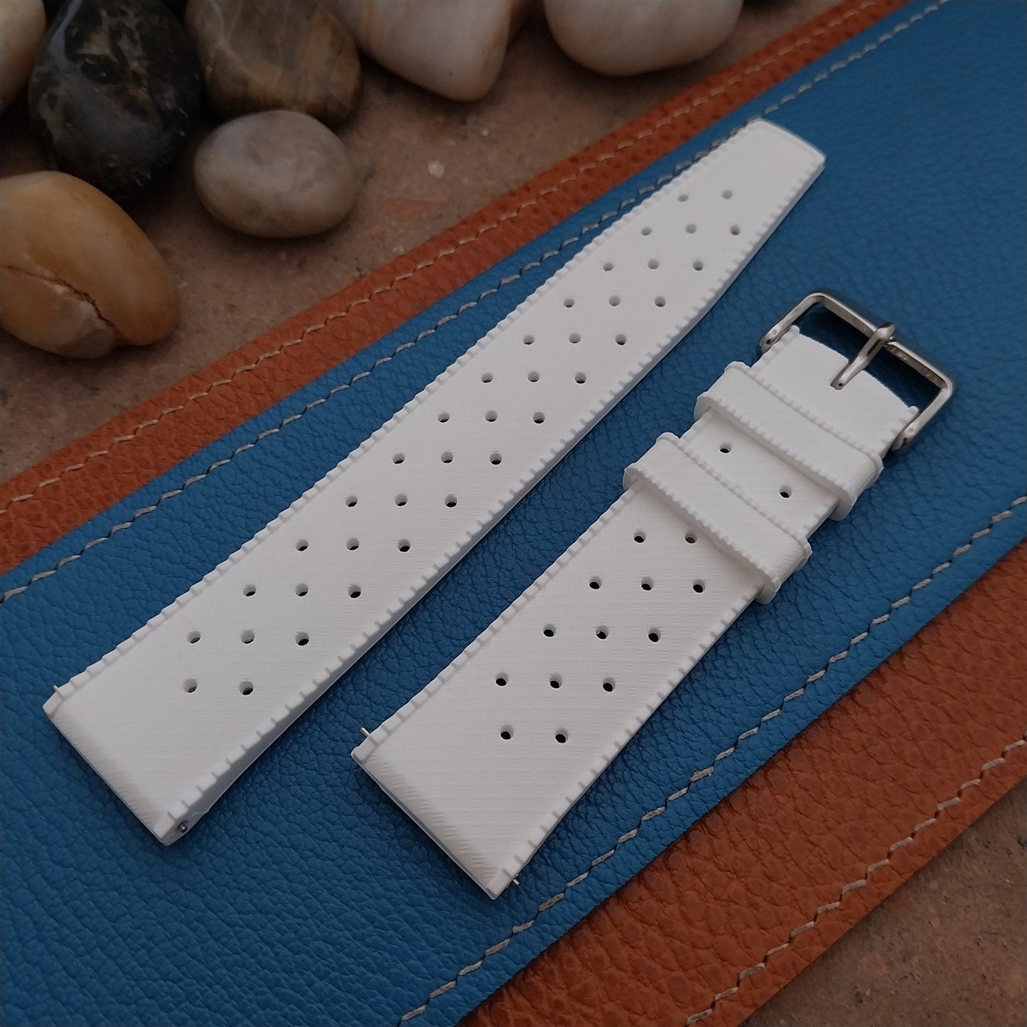 22mm FKM Tropical White Divers Tapered Watch Strap & Quick Release Spring Bars