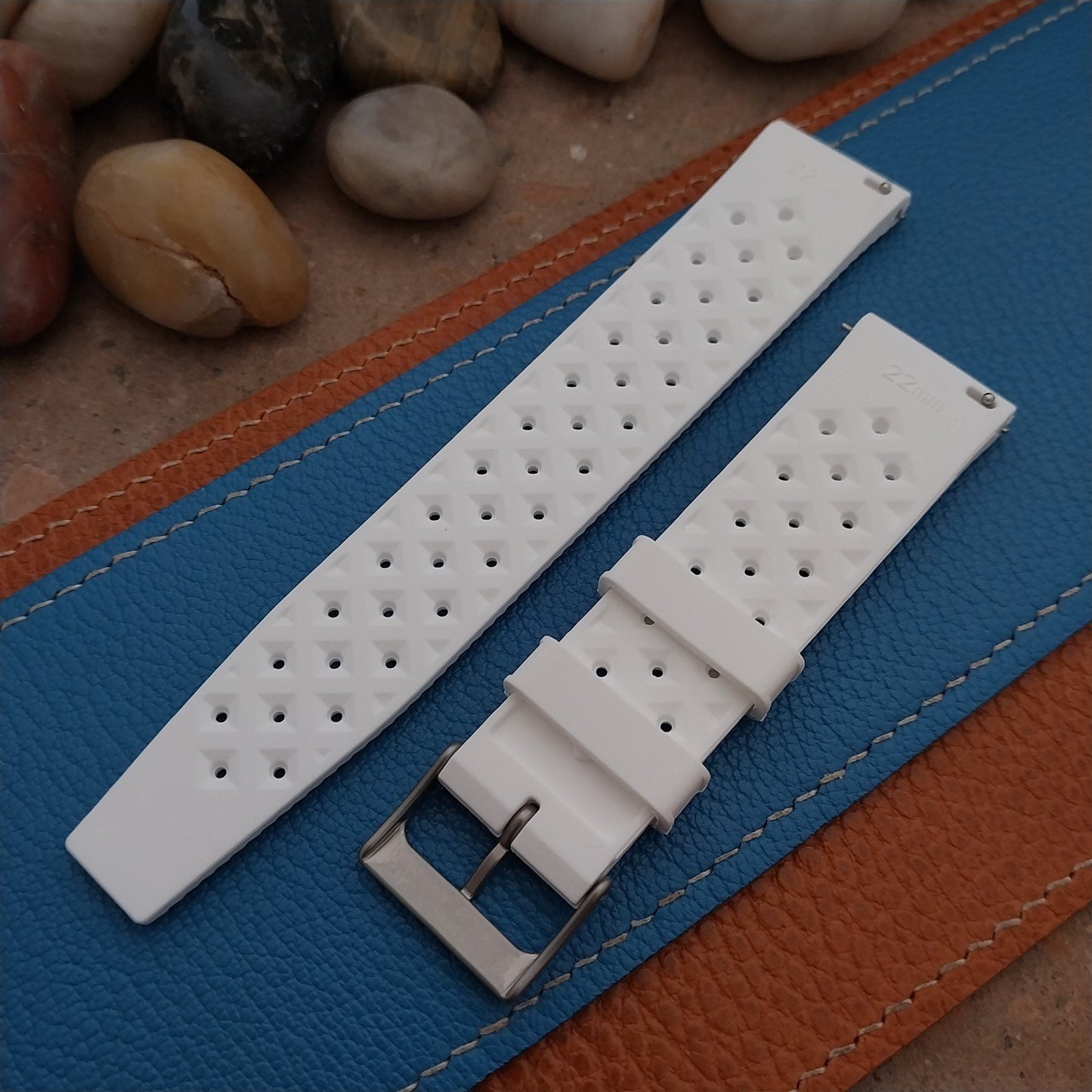 22mm FKM Tropical White Divers Watch Strap QR Spring Bars & Bead Blasted Buckle