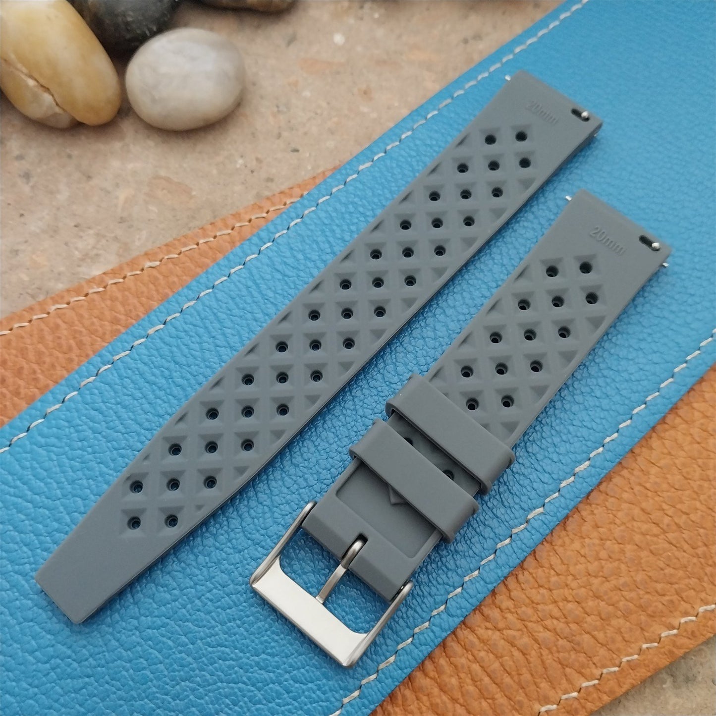 20mm FKM Gray Tropical Divers Watch Strap QR Spring Bars Bead Blasted Buckle