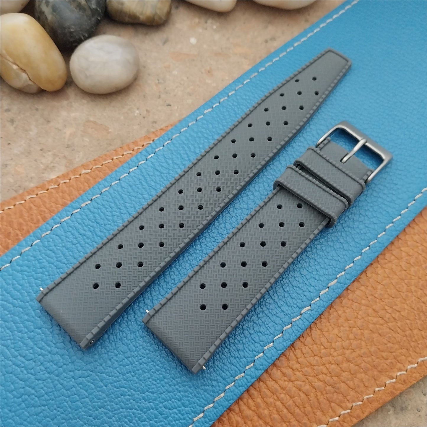 20mm FKM Gray Tropical Divers Watch Strap QR Spring Bars Bead Blasted Buckle