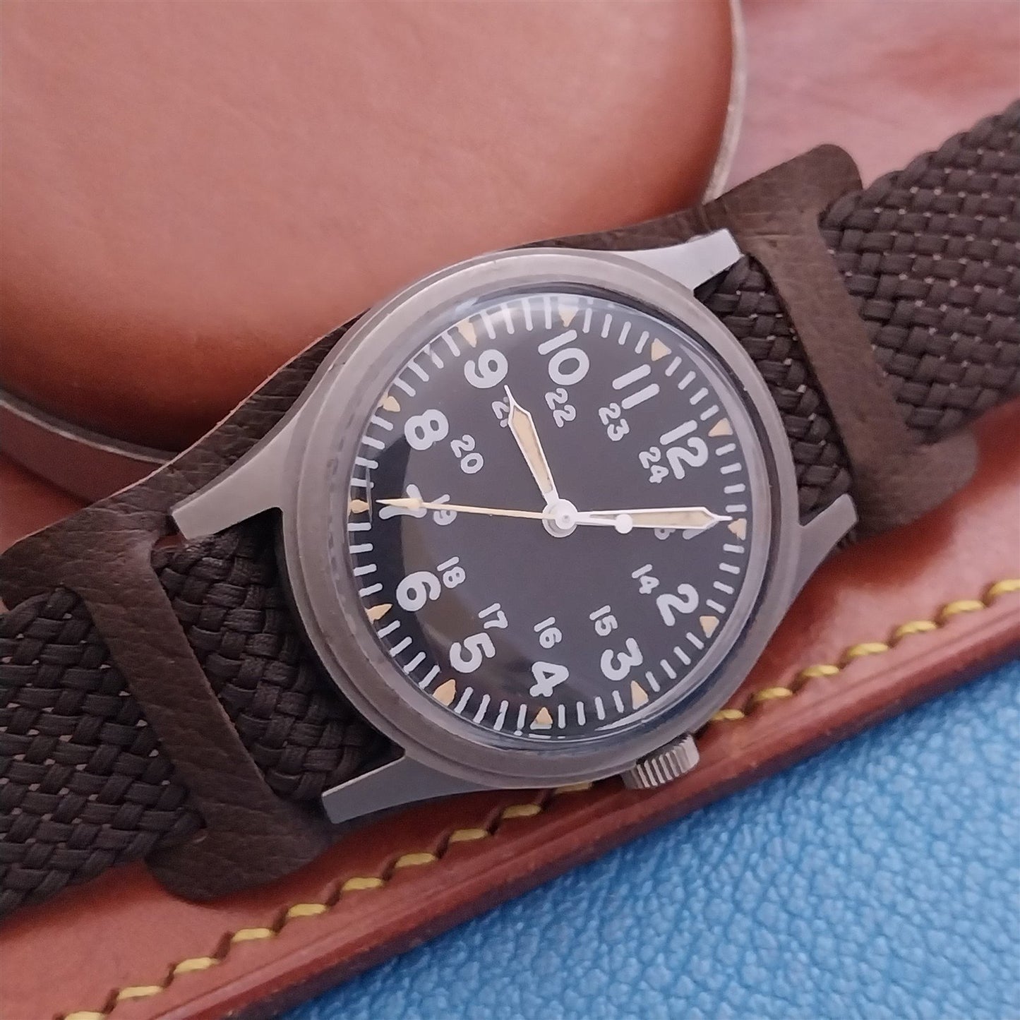 USA Made 20mm Vintage Style Stained Veg-Tanned Pigskin Watch Strap Bund Pad
