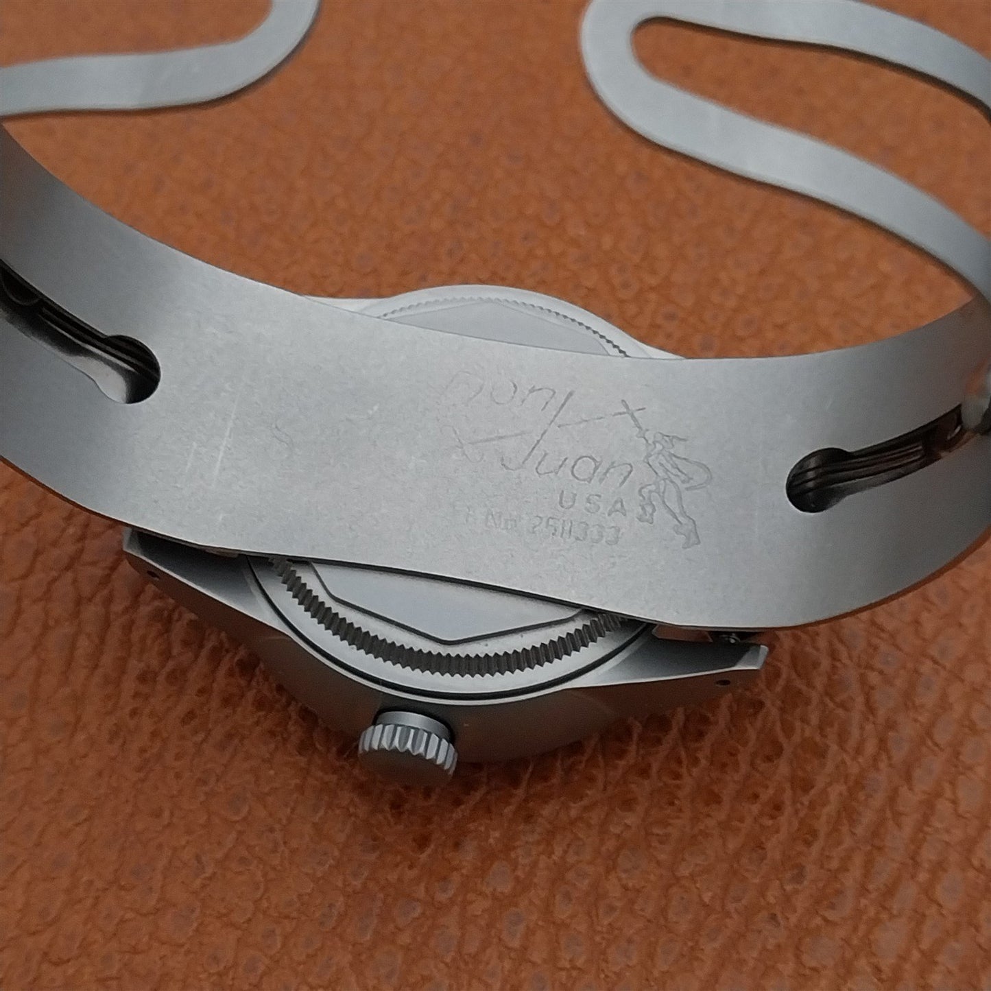 Military Style Field Watch & Don Juan Guardsman Stainless Steel Cuff