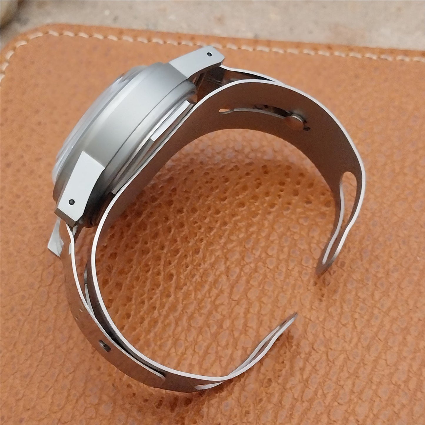 Military Style Field Watch & Don Juan Guardsman Stainless Steel Cuff