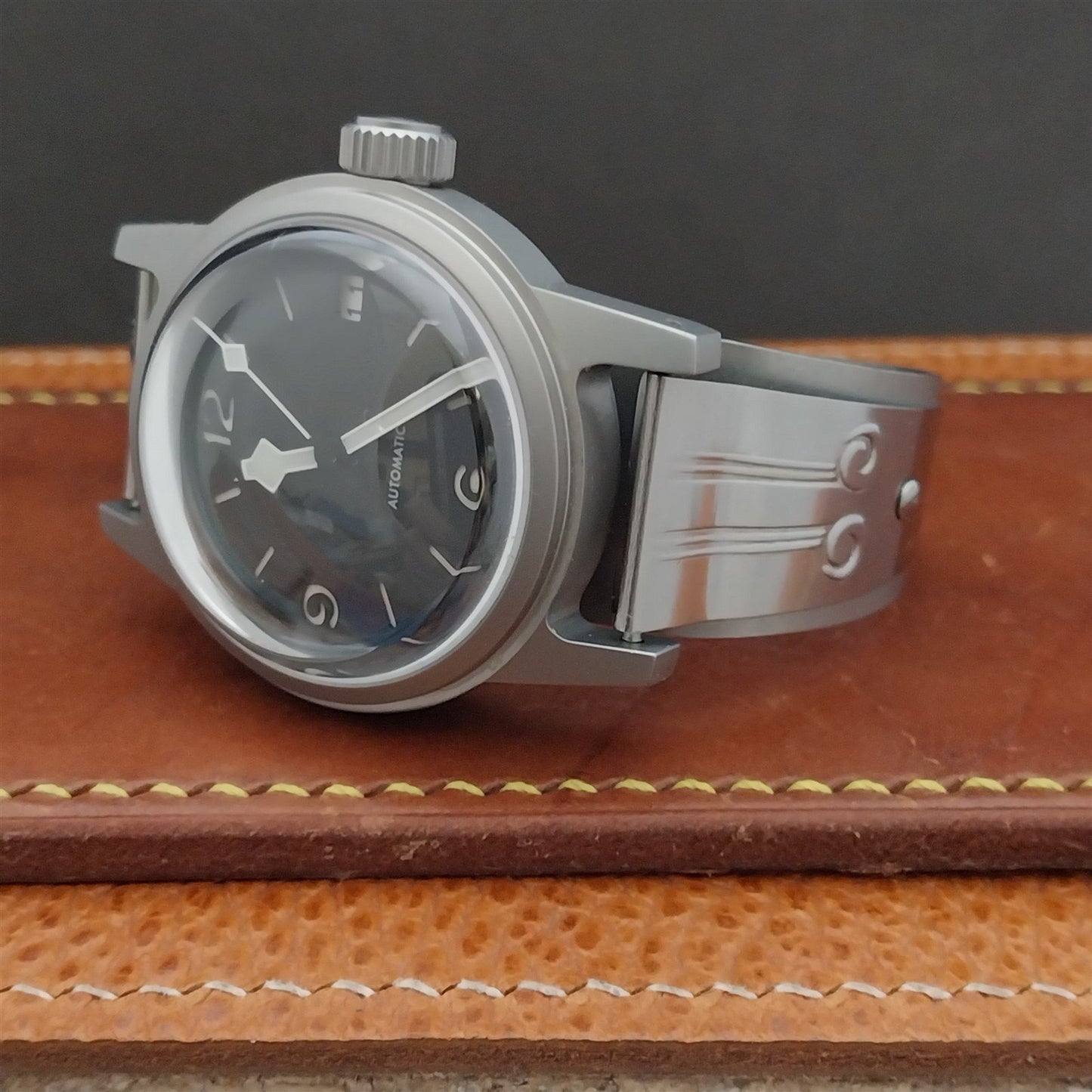 Military Style Field Watch & Don Juan Guardsman Stainless Steel Cuff