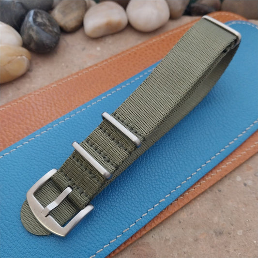 Hemsut 22mm Green Nylon Single Pass Military Watch Strap
