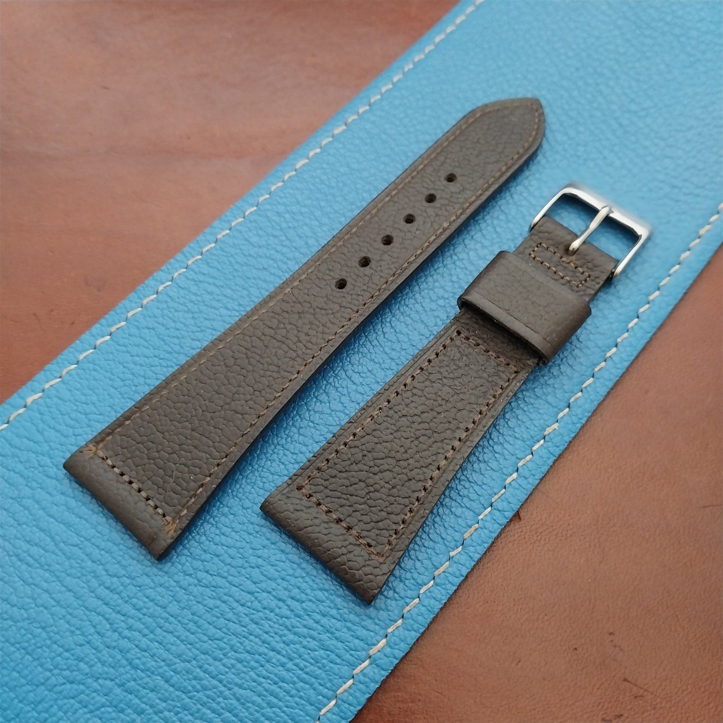 22mm Speidel Saddle Leather Tapered 16/22 Unused 1970s Vintage Watch Band