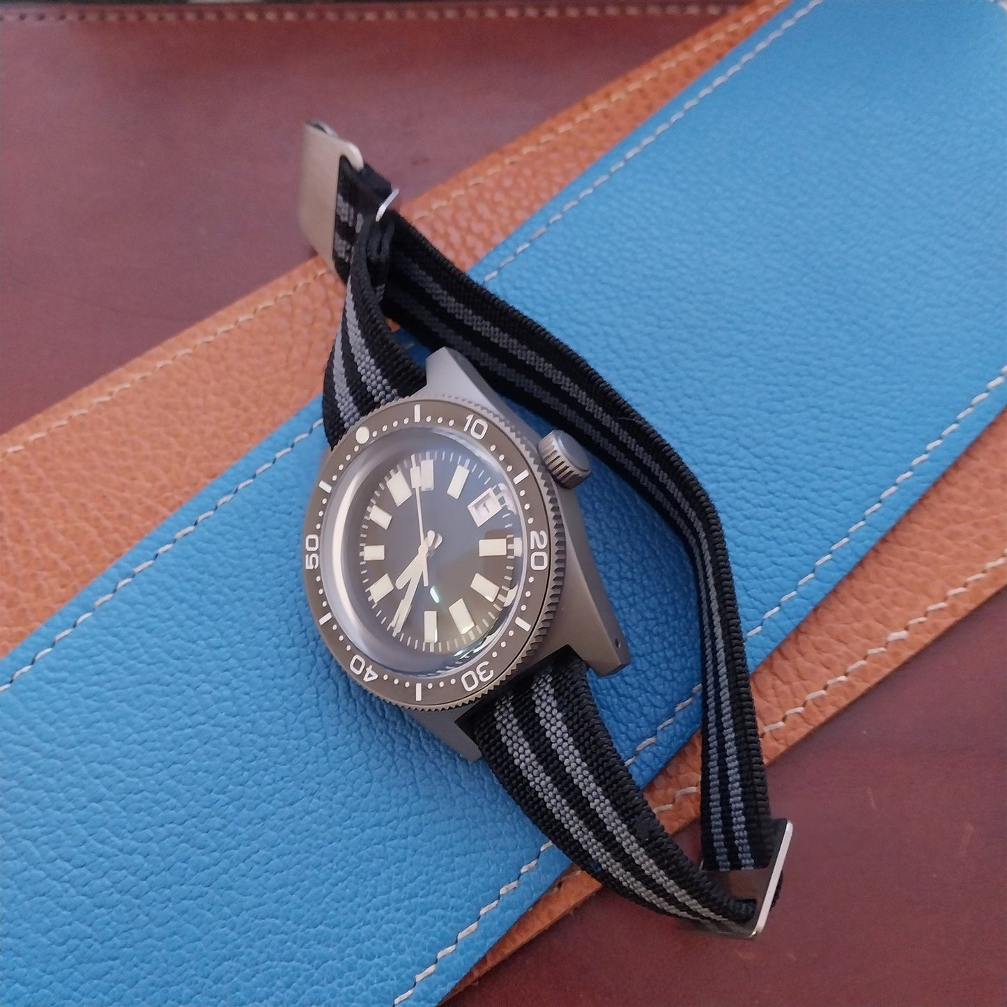 20mm Marine Nationale MN Parachute Elastic Black & Gray Watch Strap